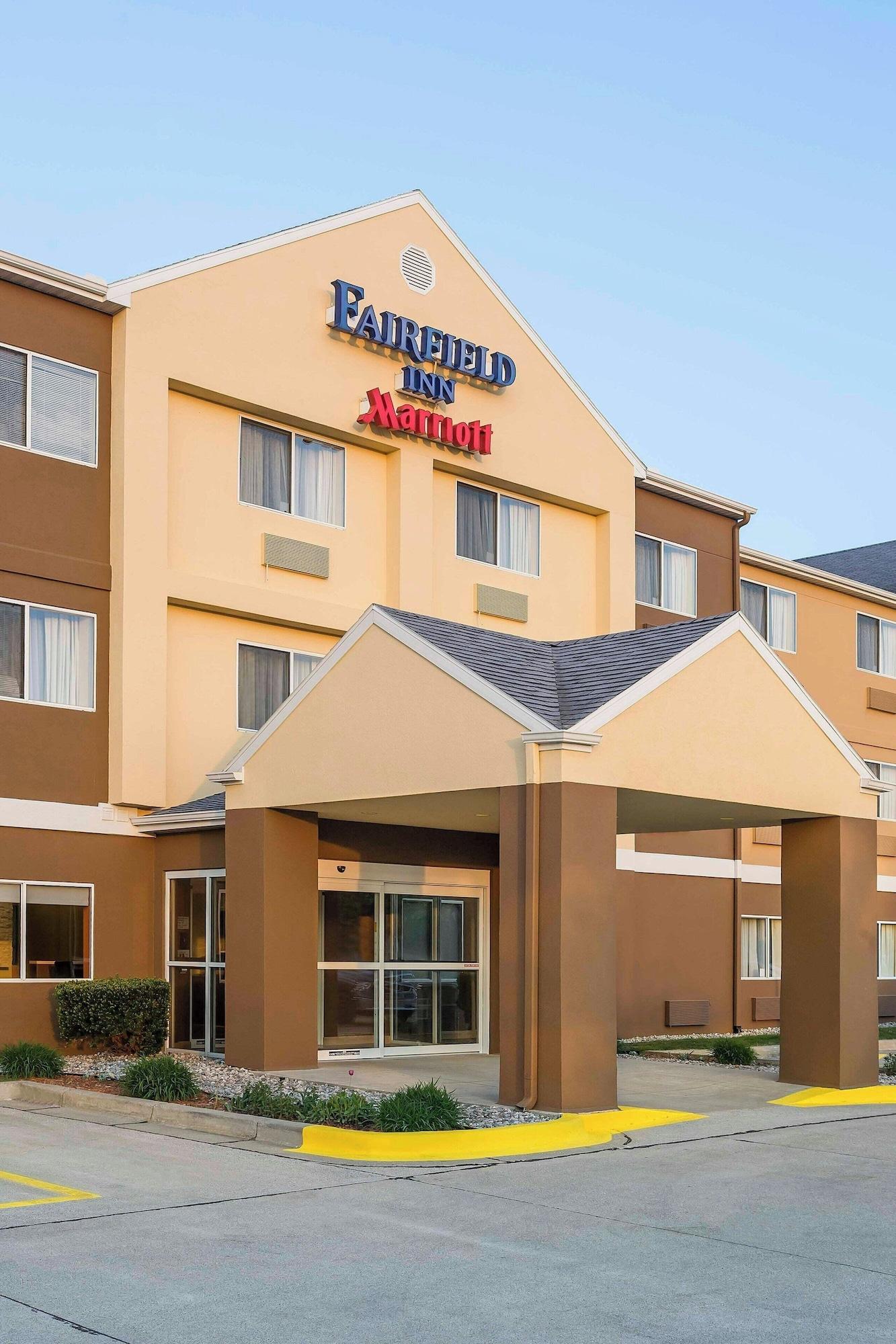 Vista Exterior Fairfield Inn & Suites Holland