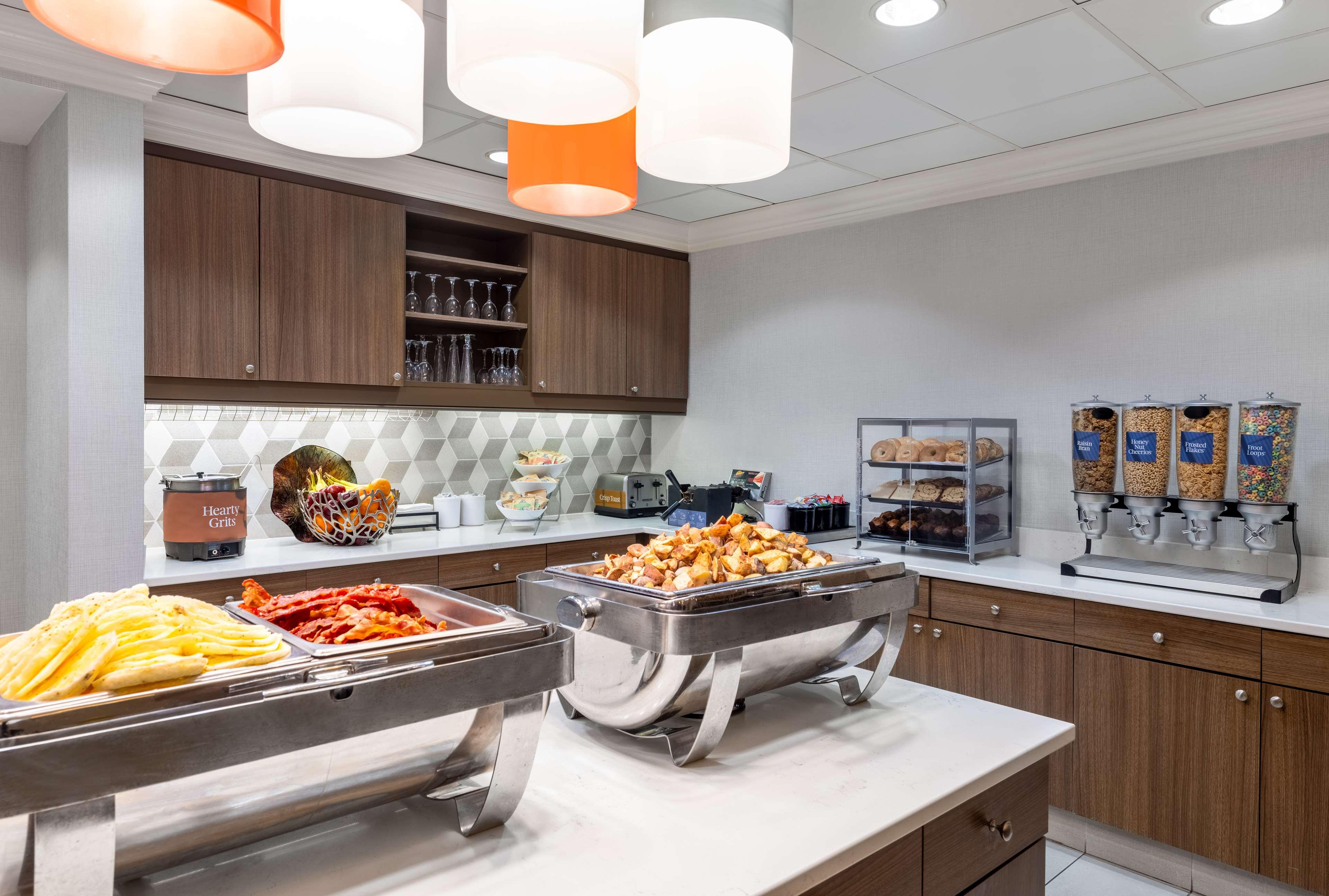 Restaurant Homewood Suites by Hilton Montgomery
