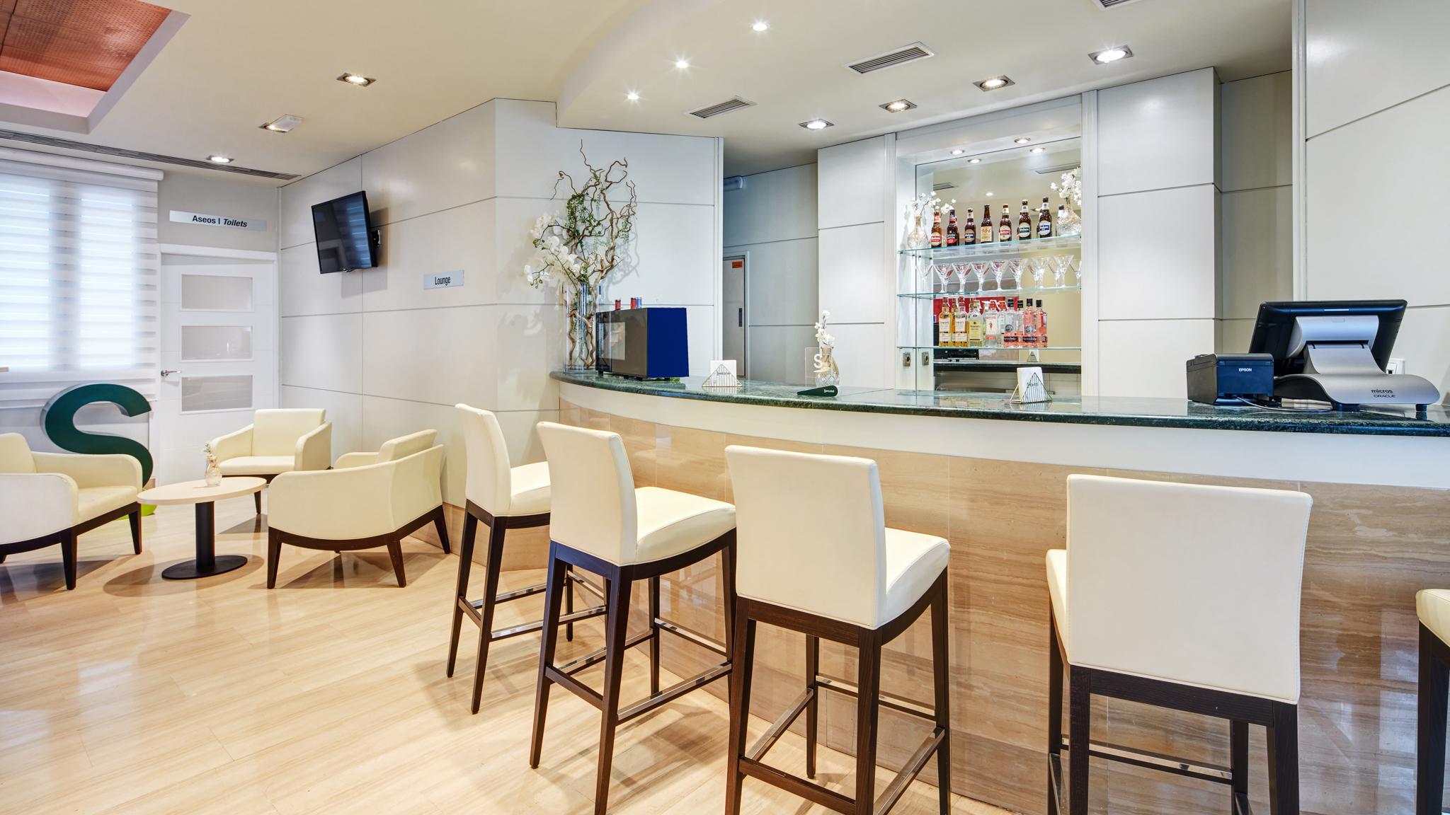 Bar/Salón Hotel Sercotel Alcalá 611