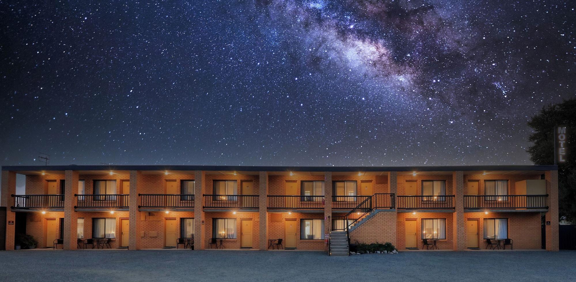 Vista Exterior Deniliquin Motel