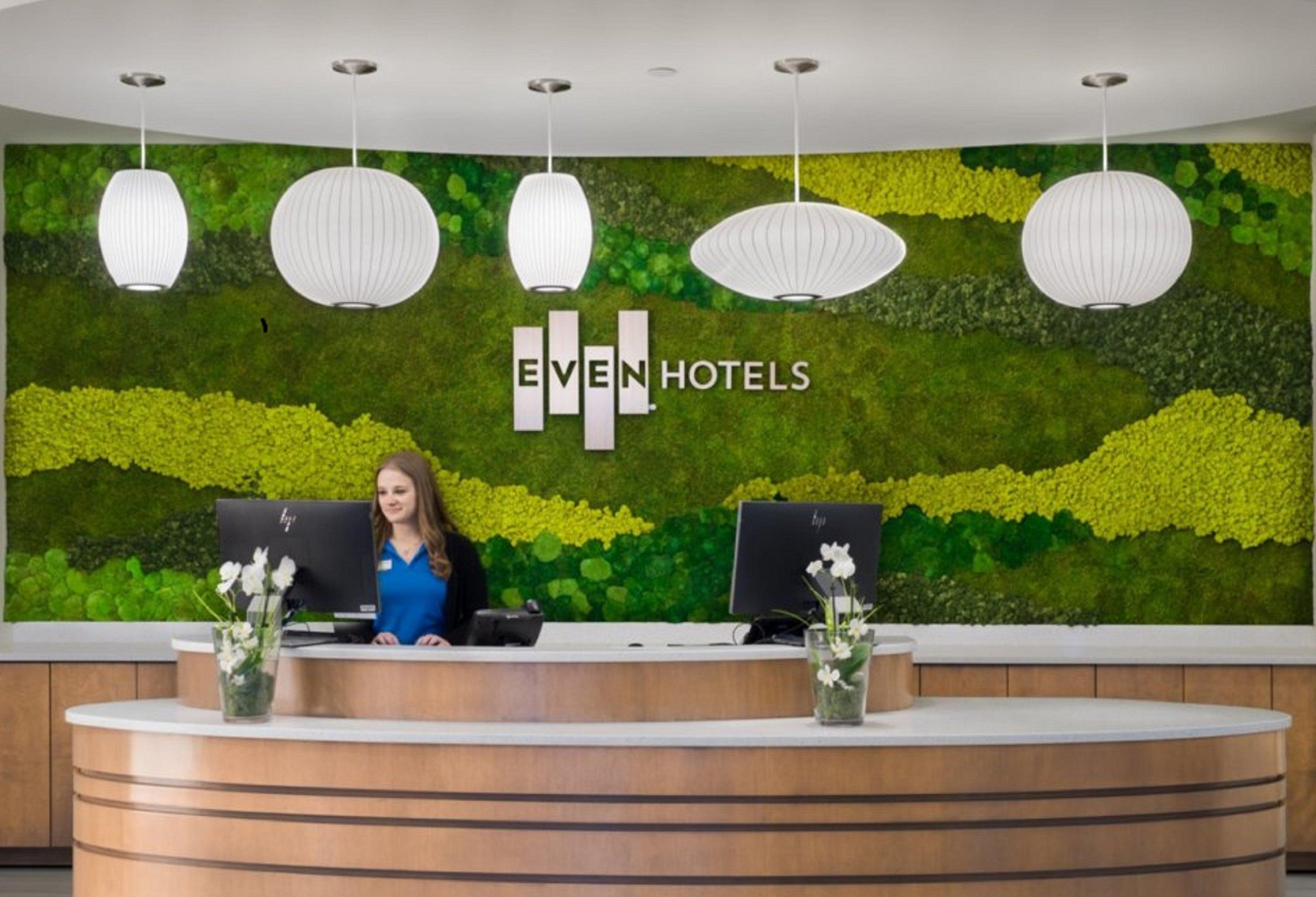 Vista Lobby Even Hotel Tinley Park Hotel & Convention Center