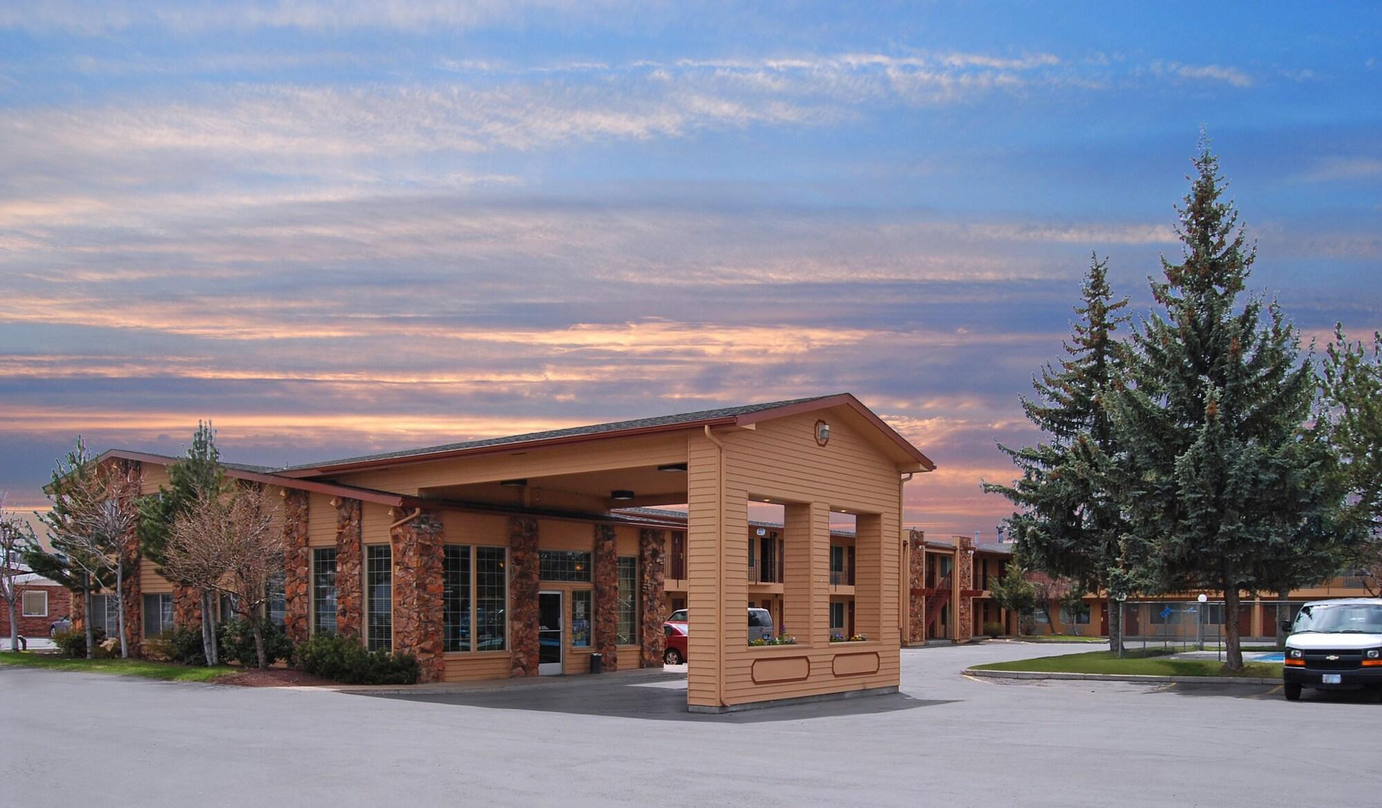 Vista Exterior Cimarron Inn Klamath Falls