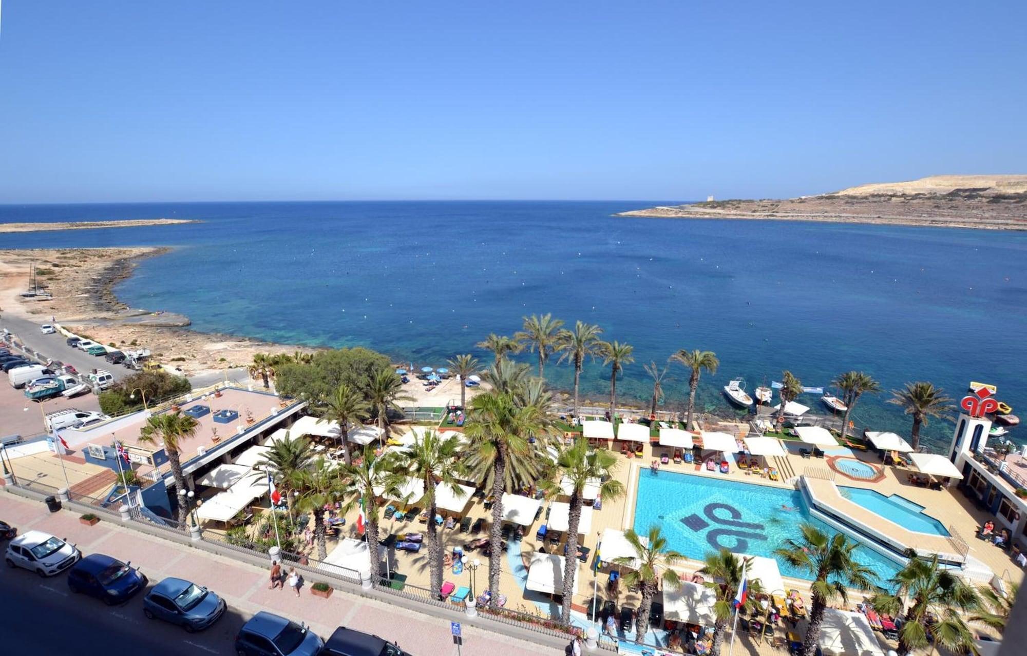Playa QAWRA Palace Resort & SPA