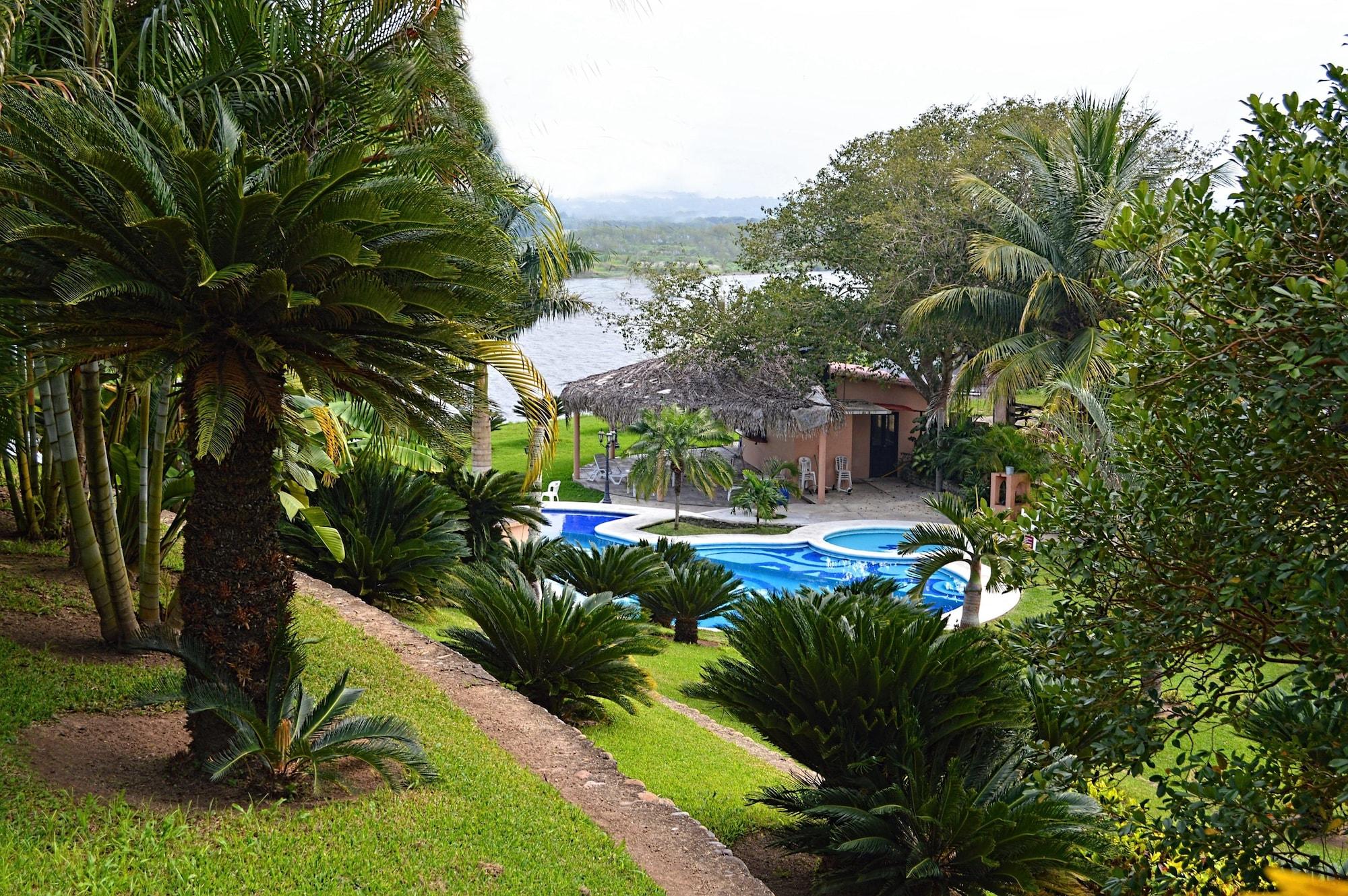 Vista Piscina Hotel Boutique Finca Santa Luisa