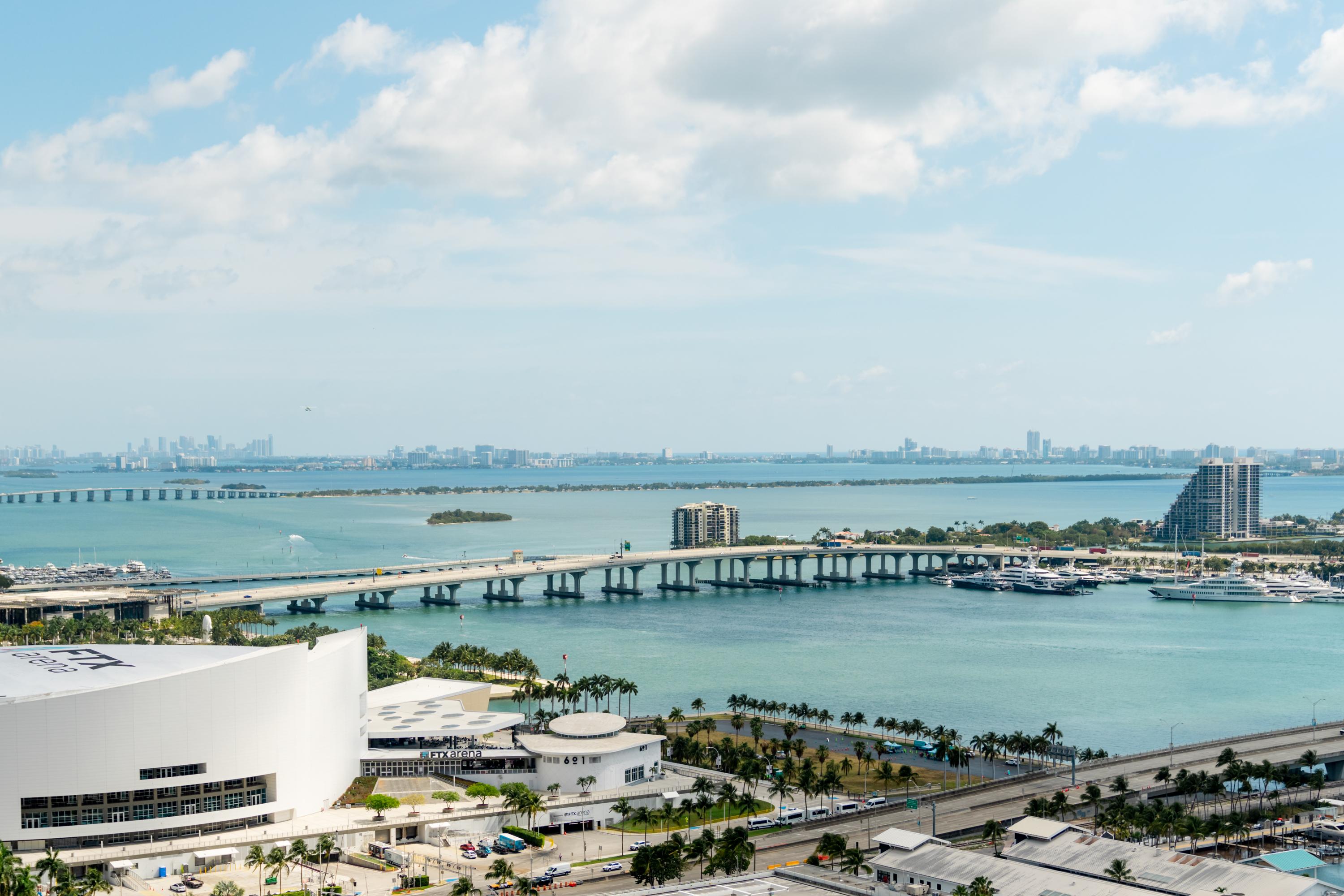 Vista Exterior Yotel Miami