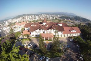 Alojamiento - Monthez Hotel