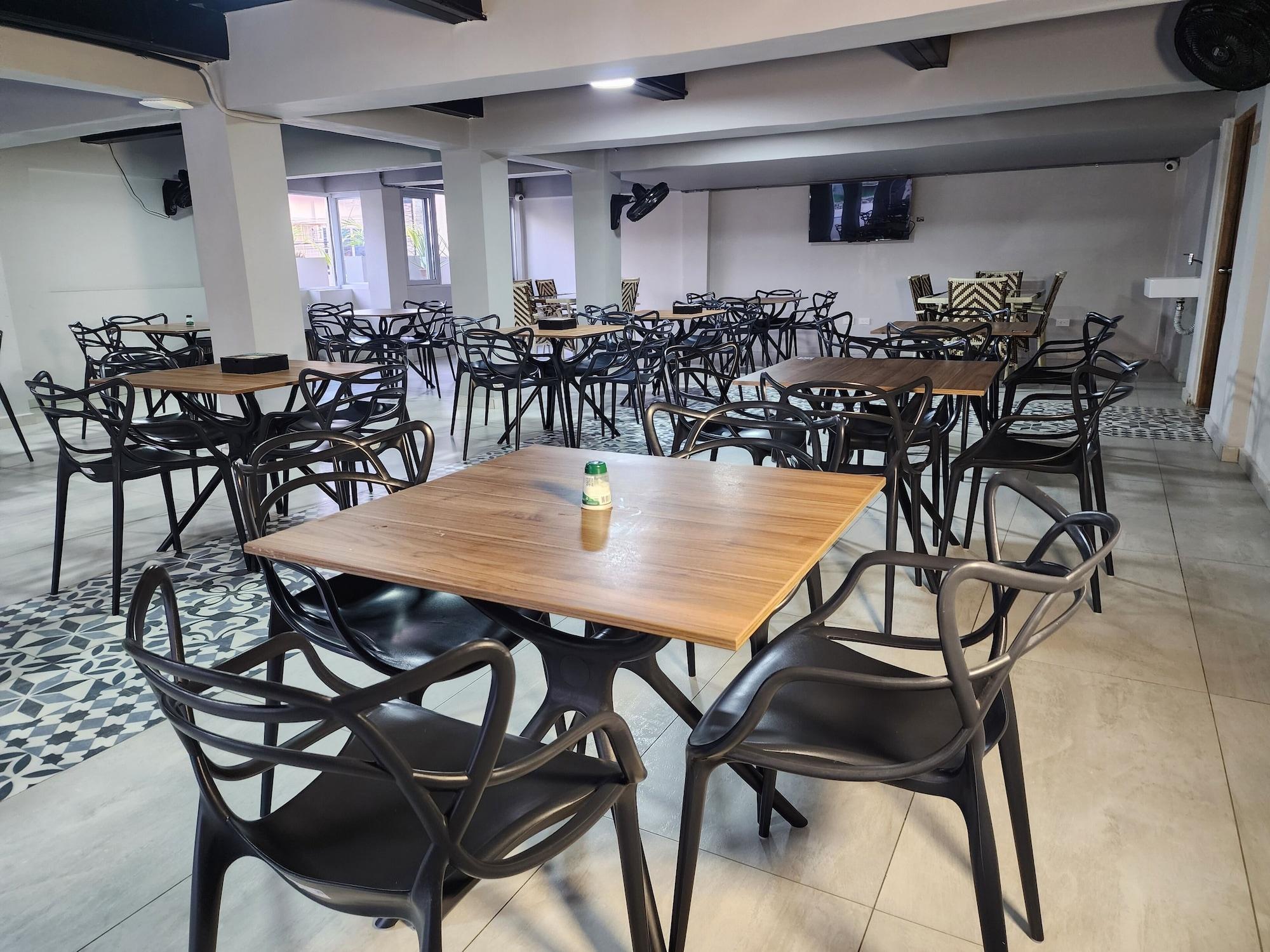 Vista Exterior Cabaa As Covemar