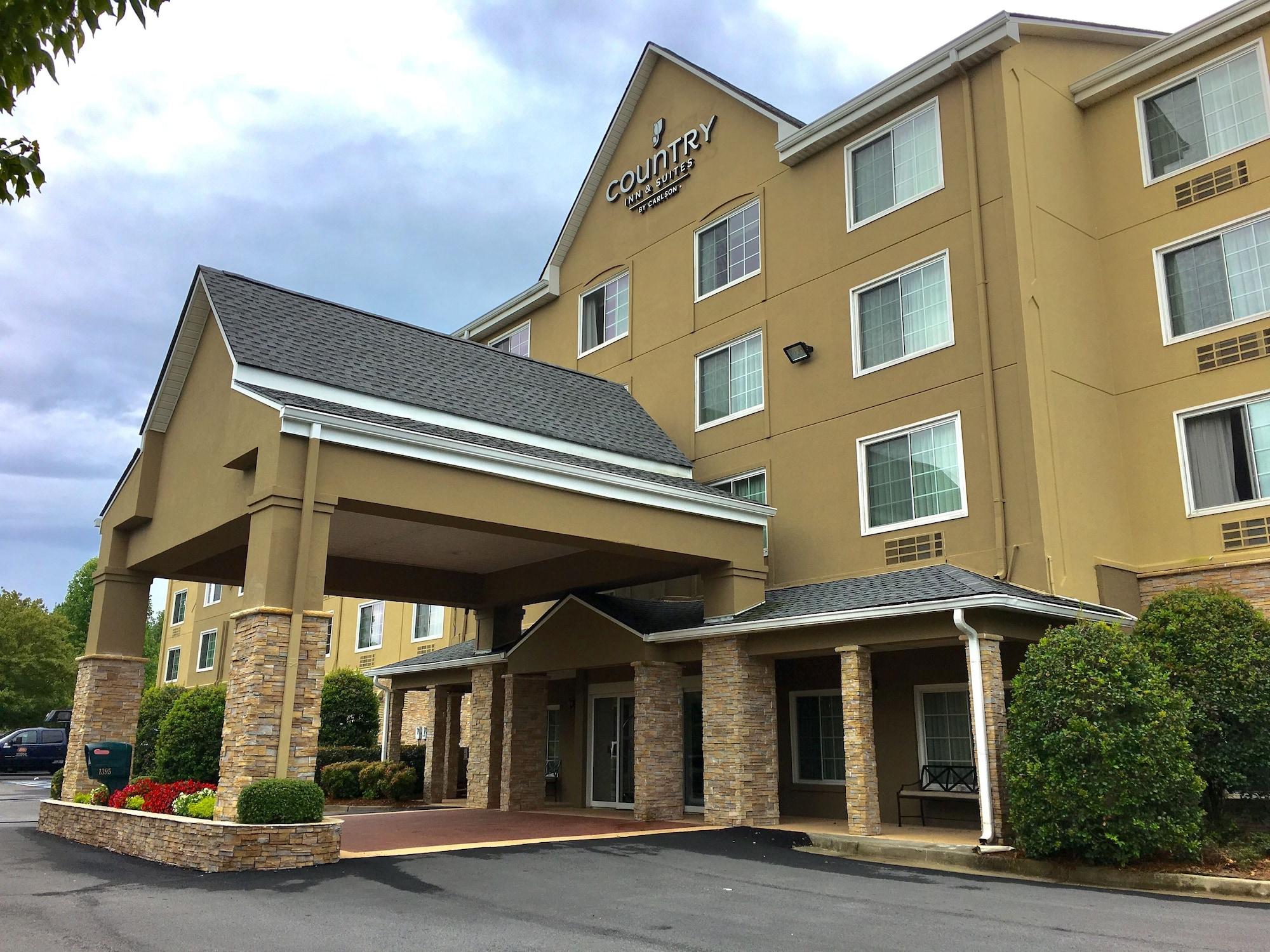 Vista Exterior Country Inn & Suites by Radisson, Buford at Mall of Georgia, GA