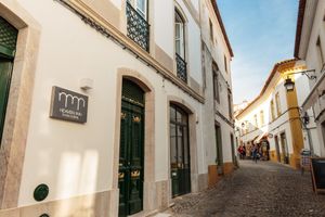 Alojamiento - Heaven Inn Évora - Hostel