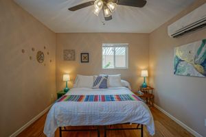 Alquiler Vacacional - Walk2Old Town, 2bd/1ba, Large Yard, Pet Friendly!