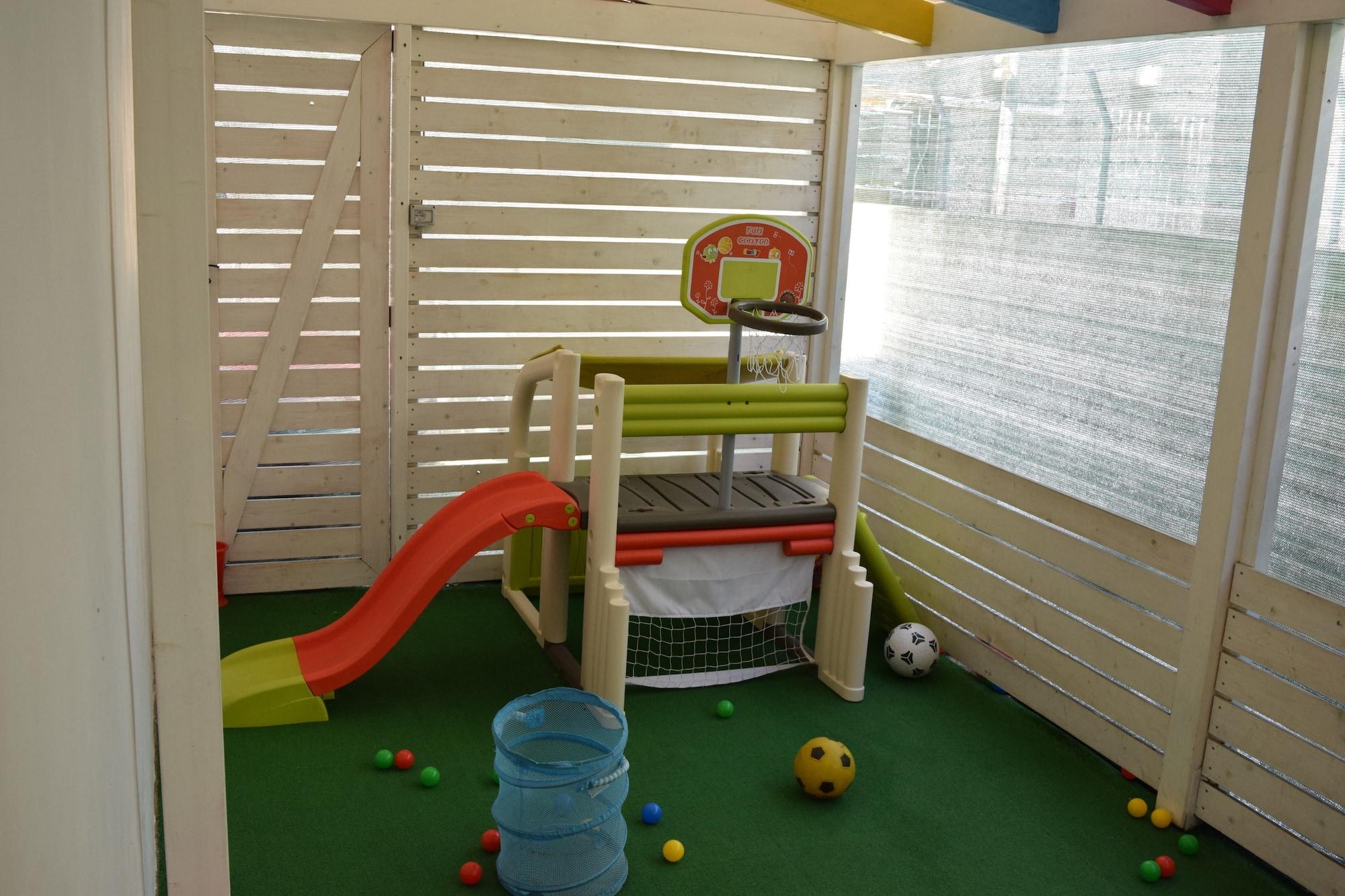 Instalaciones Recreativas Hotel Aurea