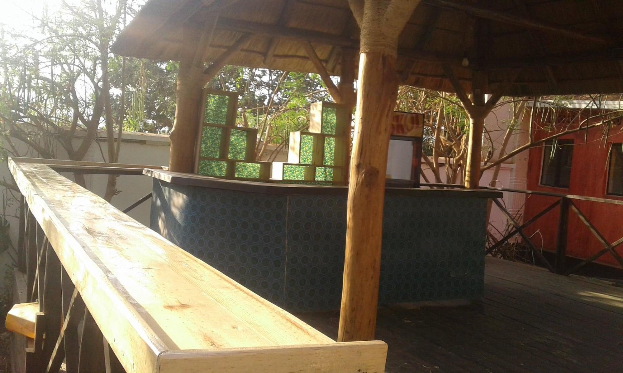 Bar/Salón Zenith Hotel Kigali