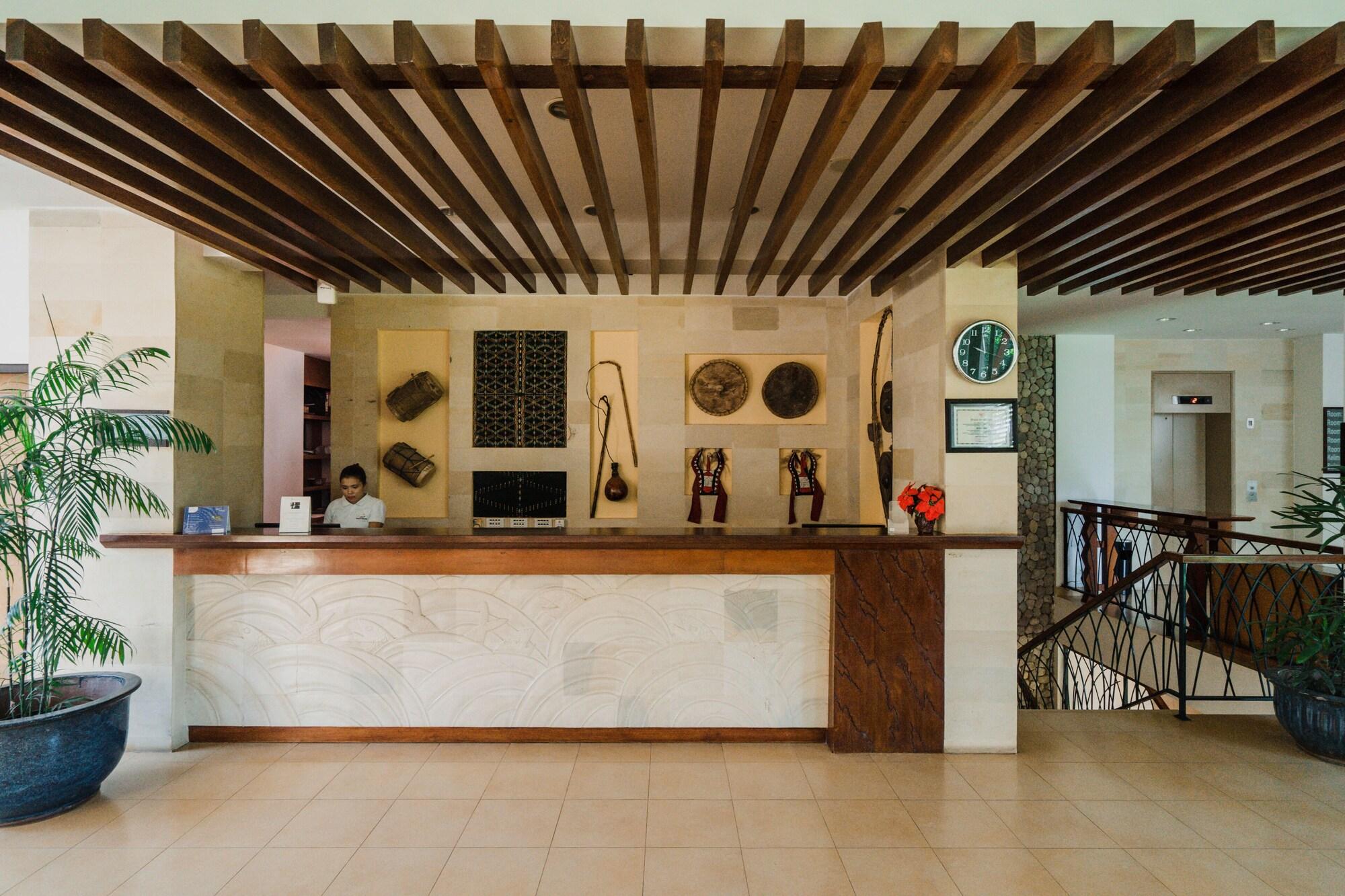 Vista Lobby Bintang Flores Hotel