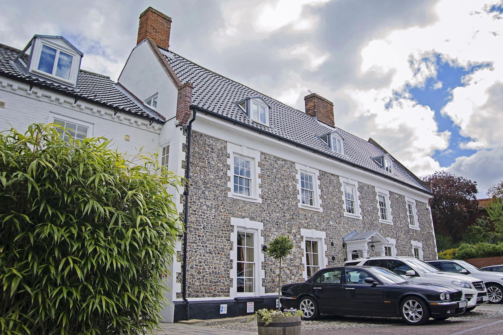 Vista Exterior Waveney House Hotel