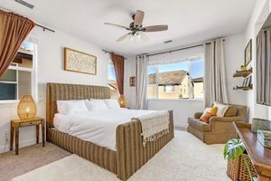 Alquiler Vacacional - New South Reno Home with Hot Tub