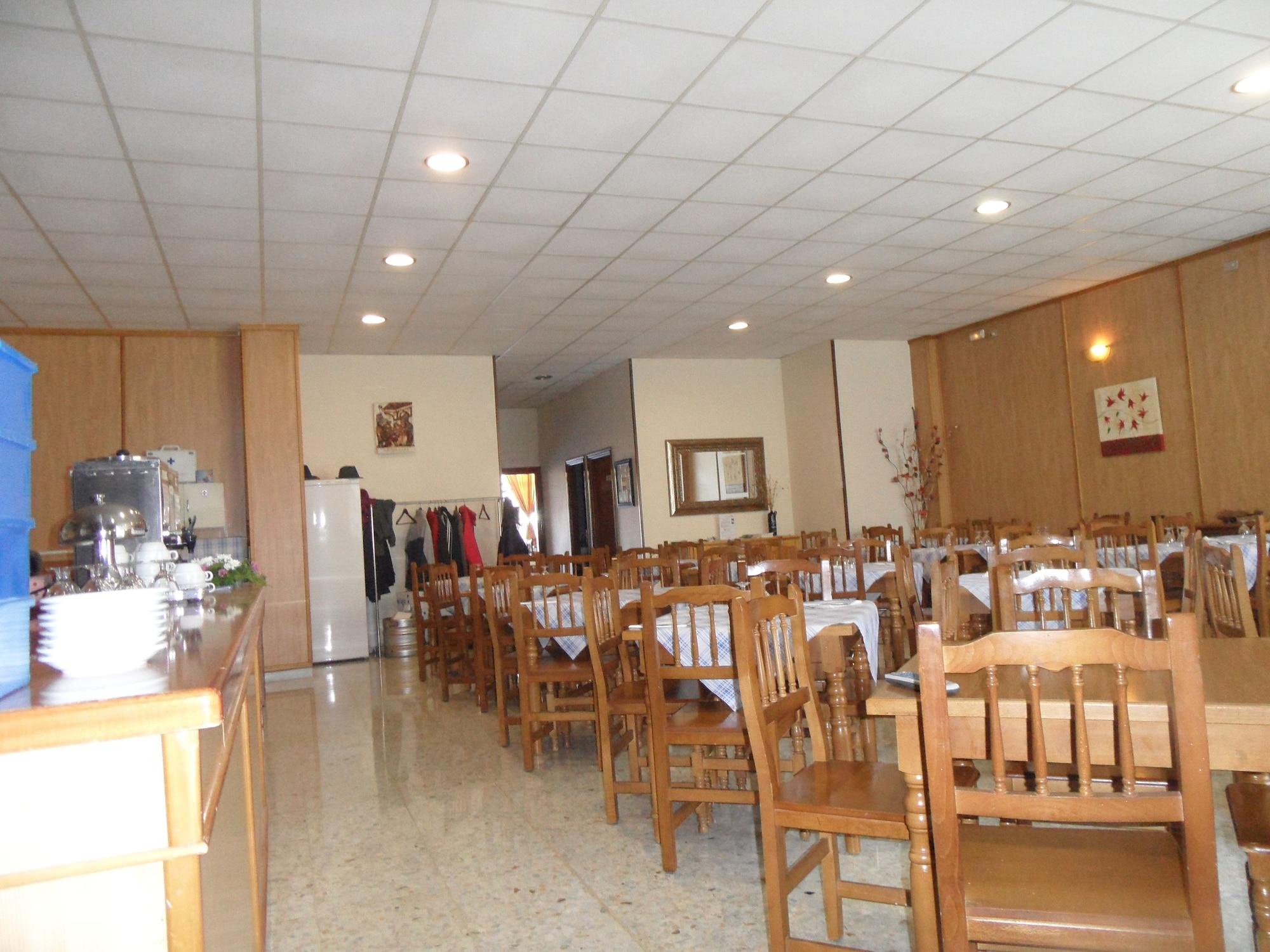 Restaurant Pension Los Trillizos-O Lar do Trilli