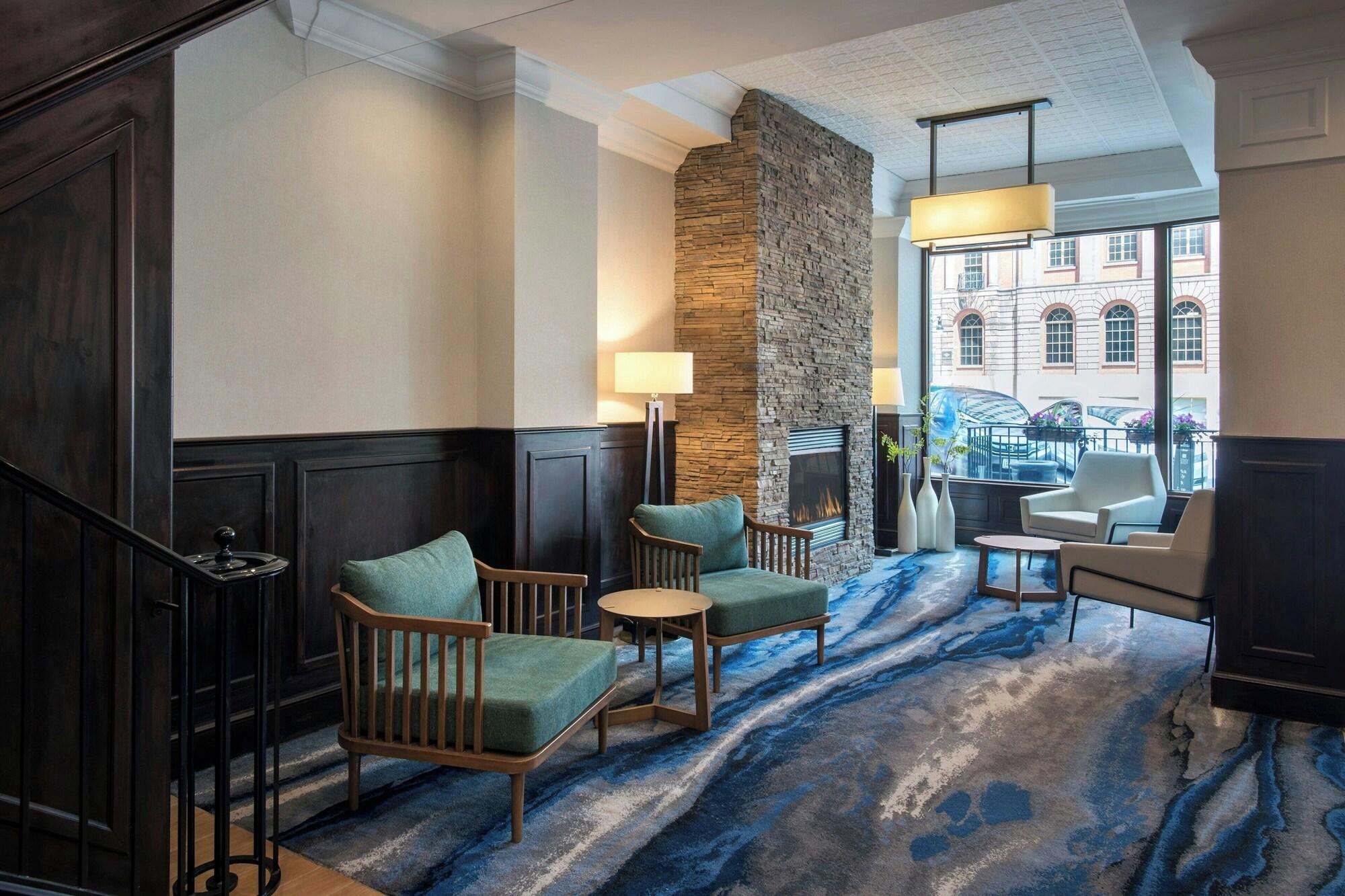 Vista Lobby Fairfield Inn & Suites by Marriott Albany Downtown