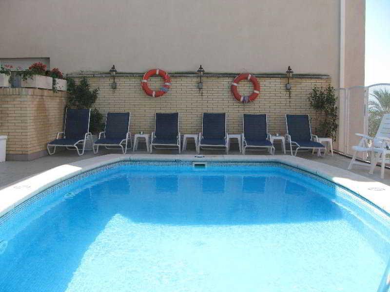 Vista Piscina Rovira Hotel