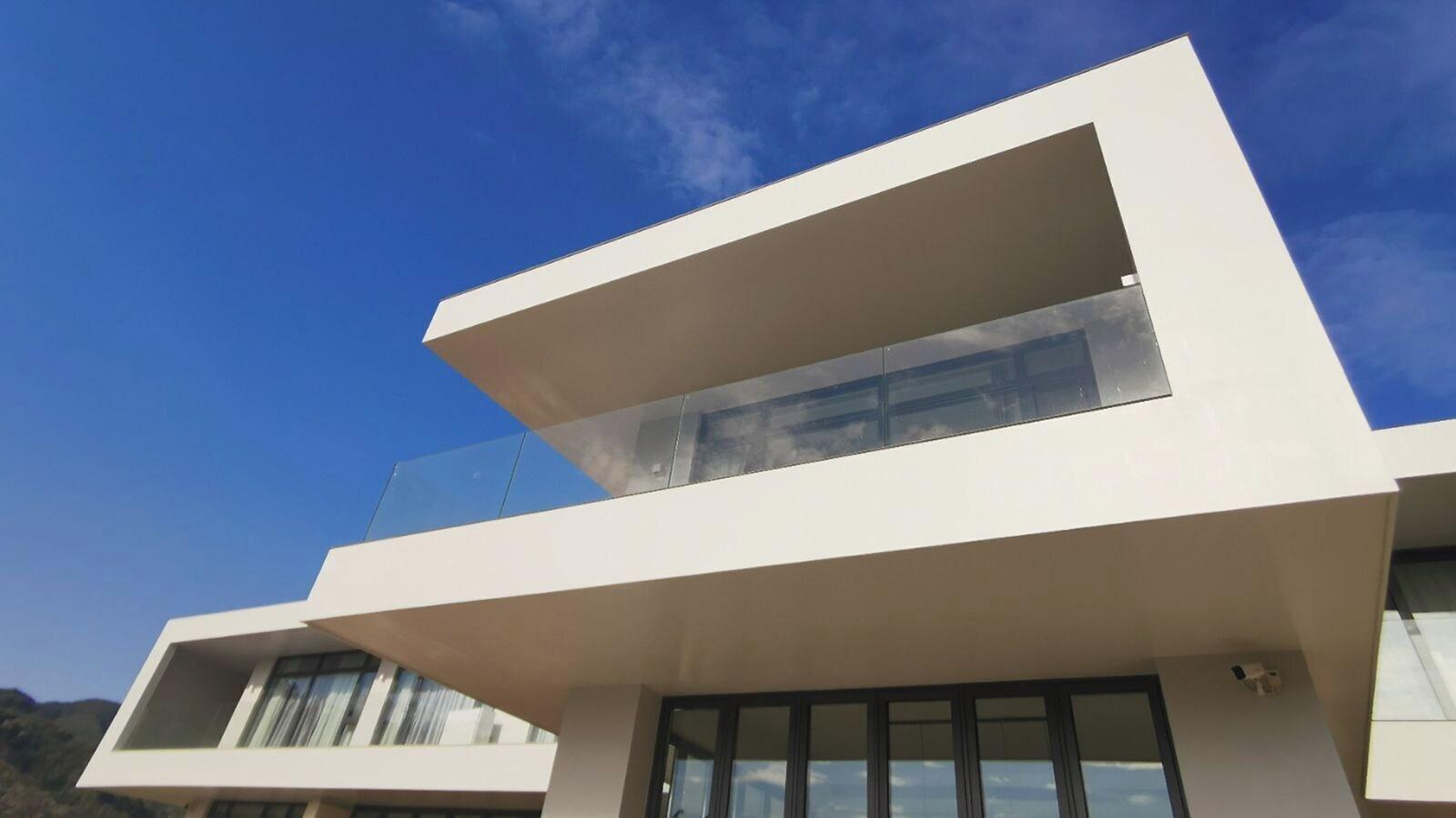 Varios Even's Garden