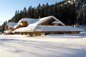 Alojamiento - Logis Chalet Hotel Vaccapark