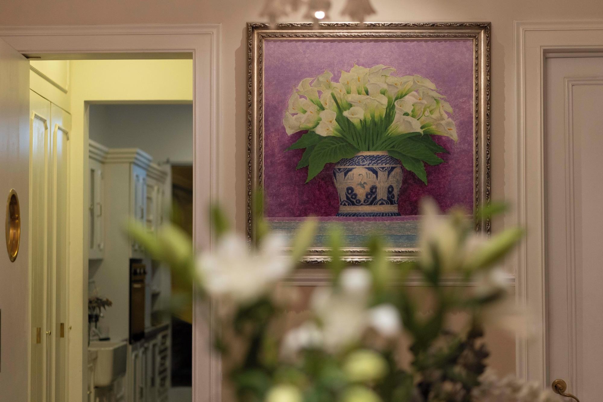 Vista Lobby Roso Guest House