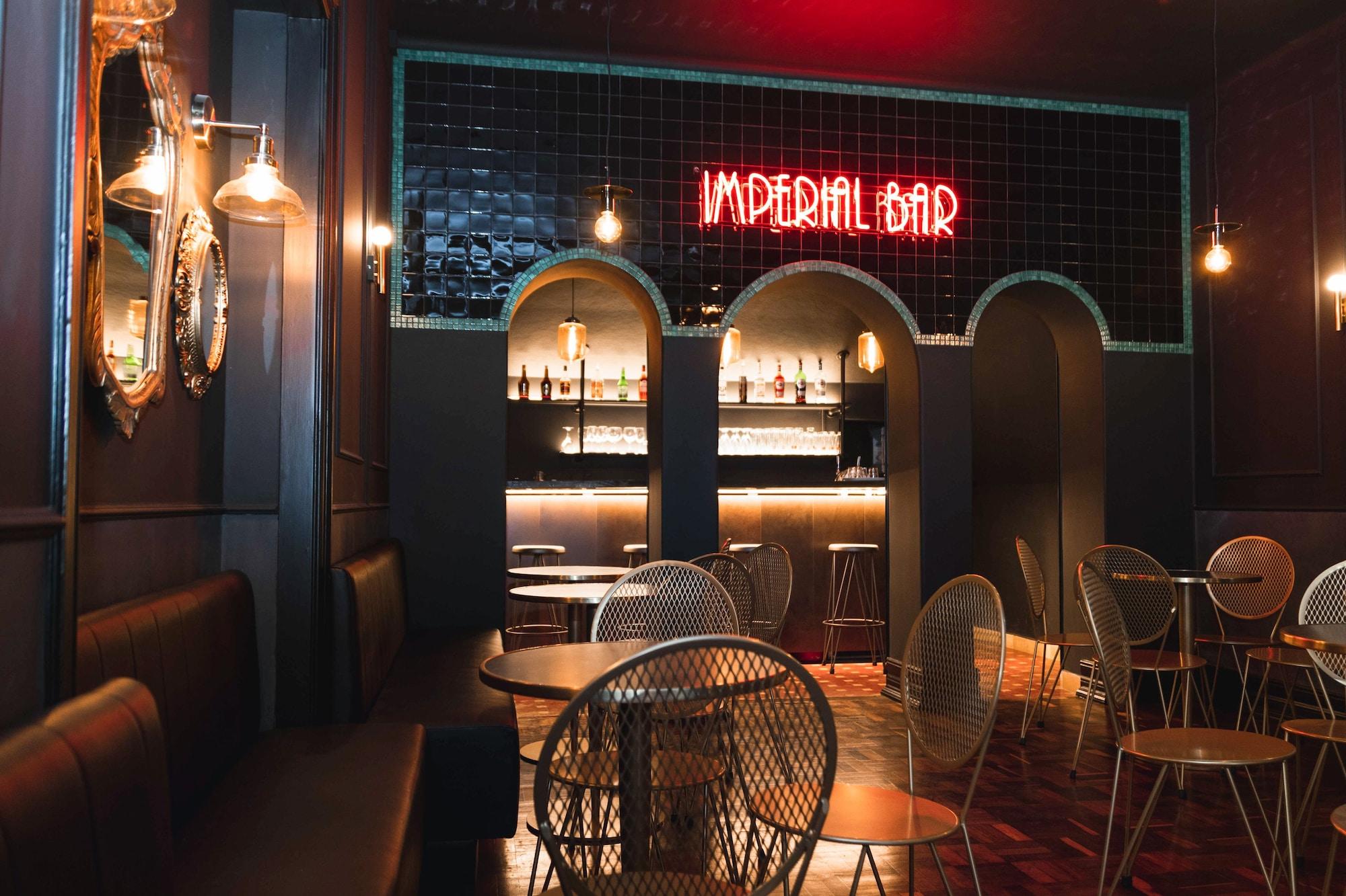 Bar/Salón Sant Jordi Hostels Lisbon