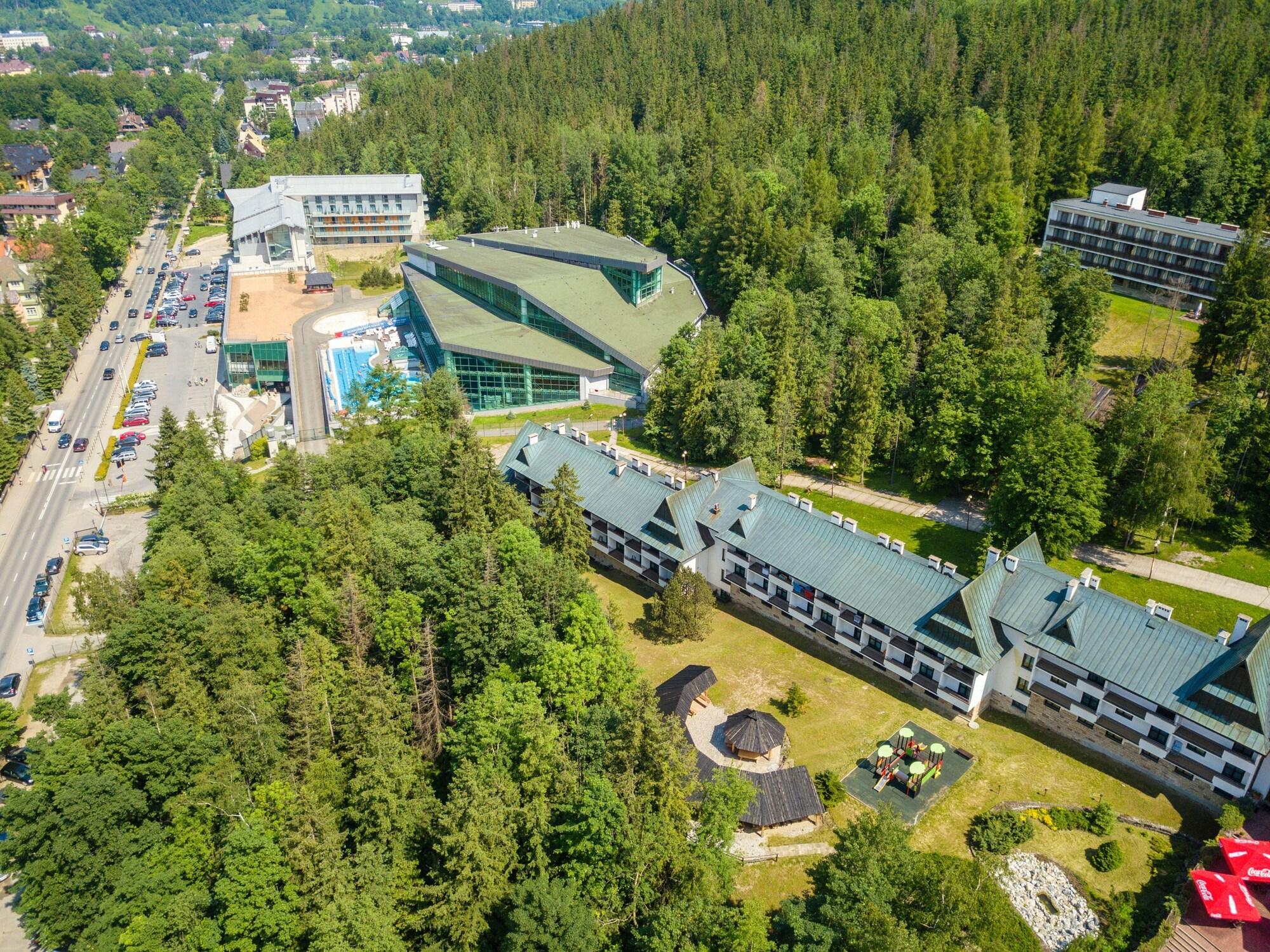 Vista Exterior Kompleks Antałówka Termy & Med – POLSKIE TATRY S.A.