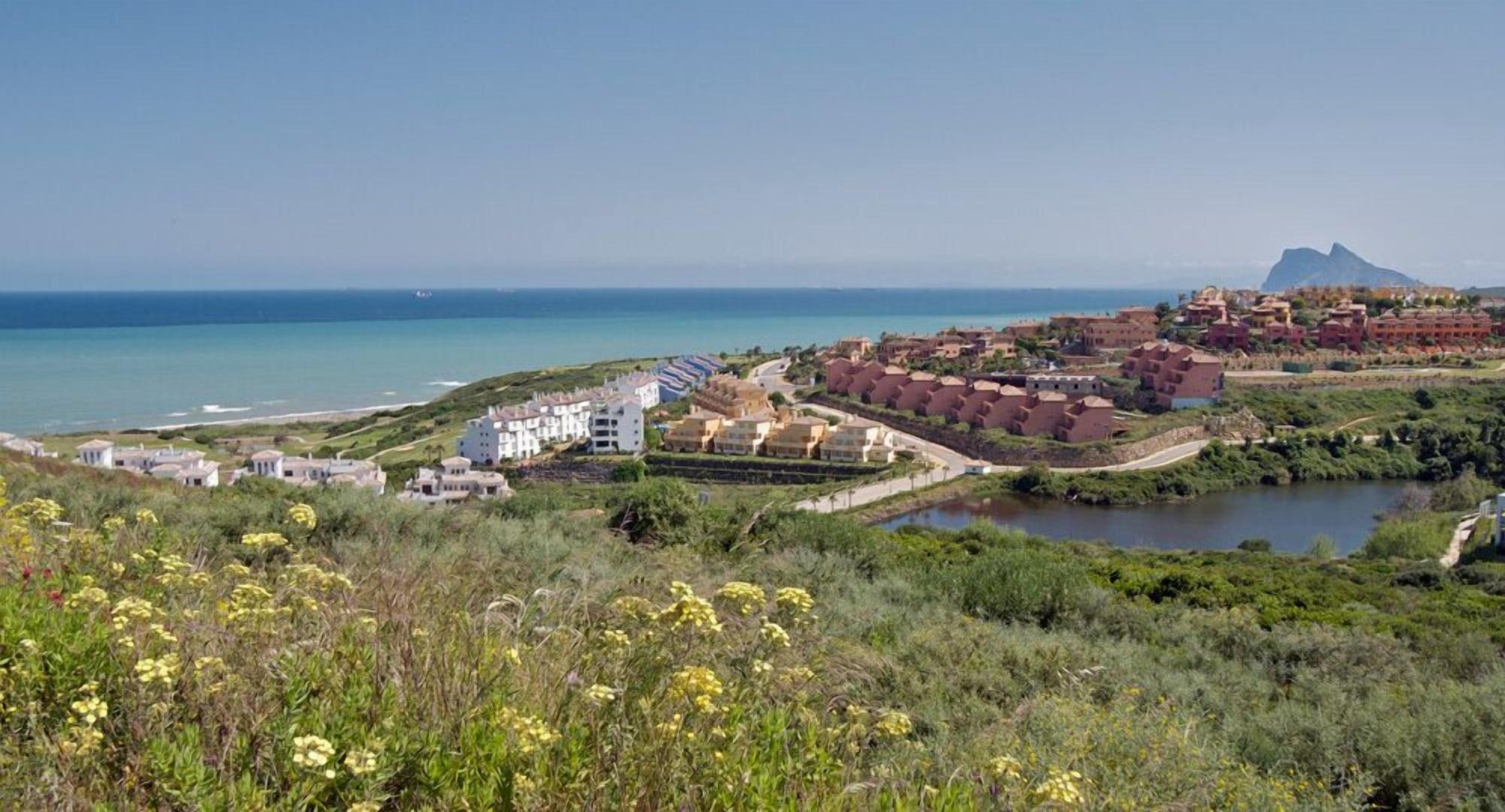 Playa Apartamentos Vista Real