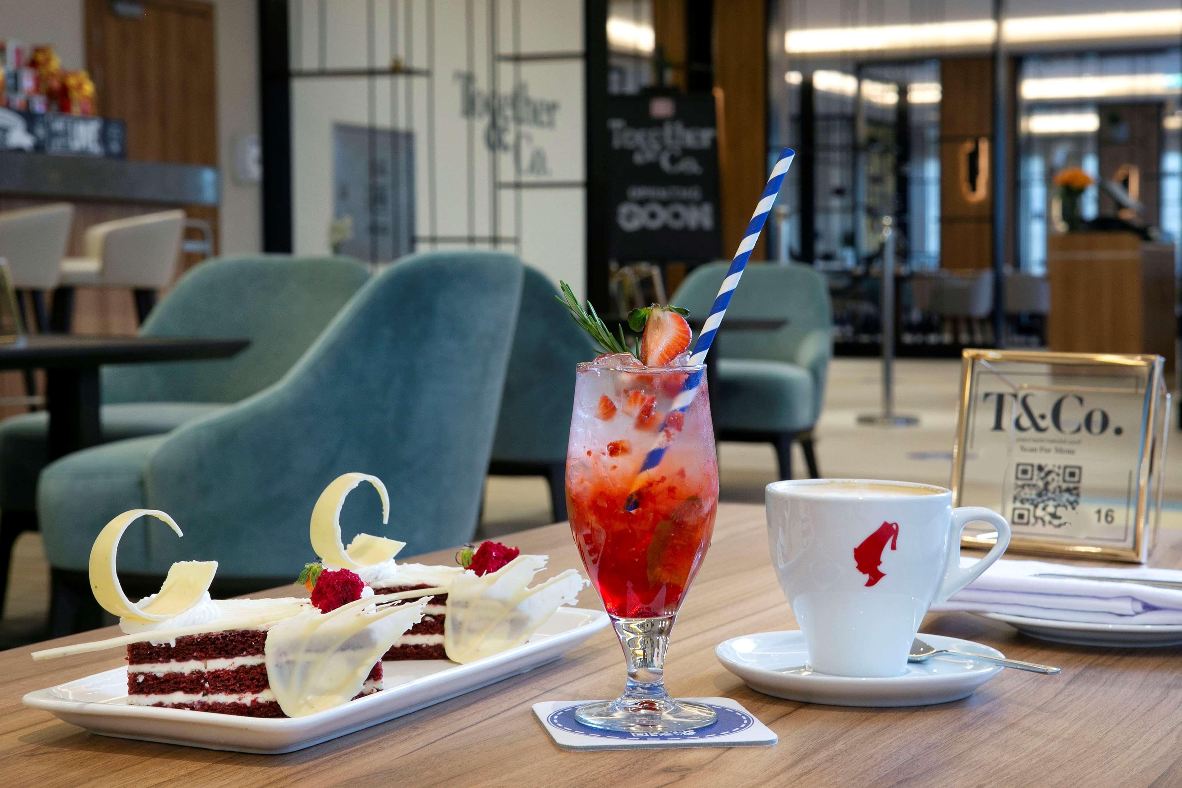 Restaurant Hilton Garden Inn Riyadh Financial District