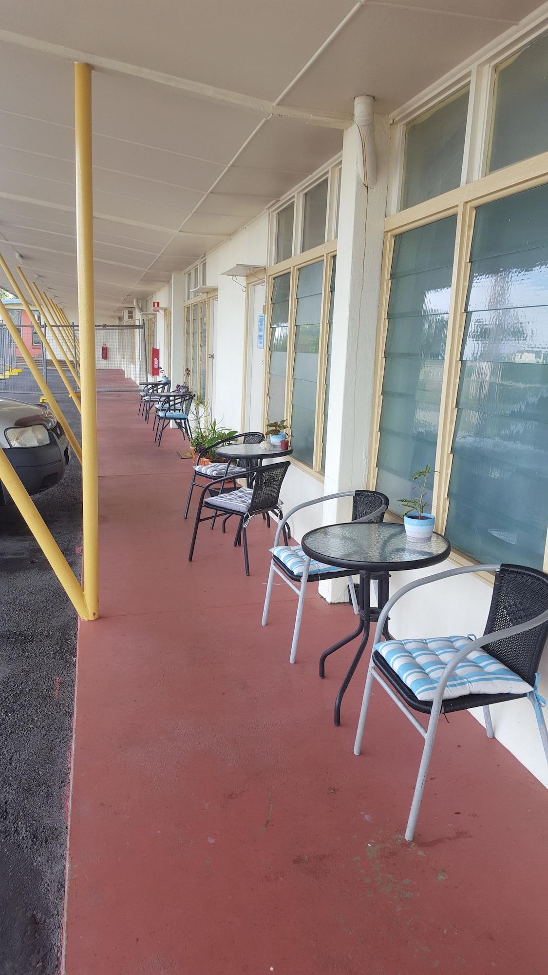 Vista Exterior Proserpine Motel