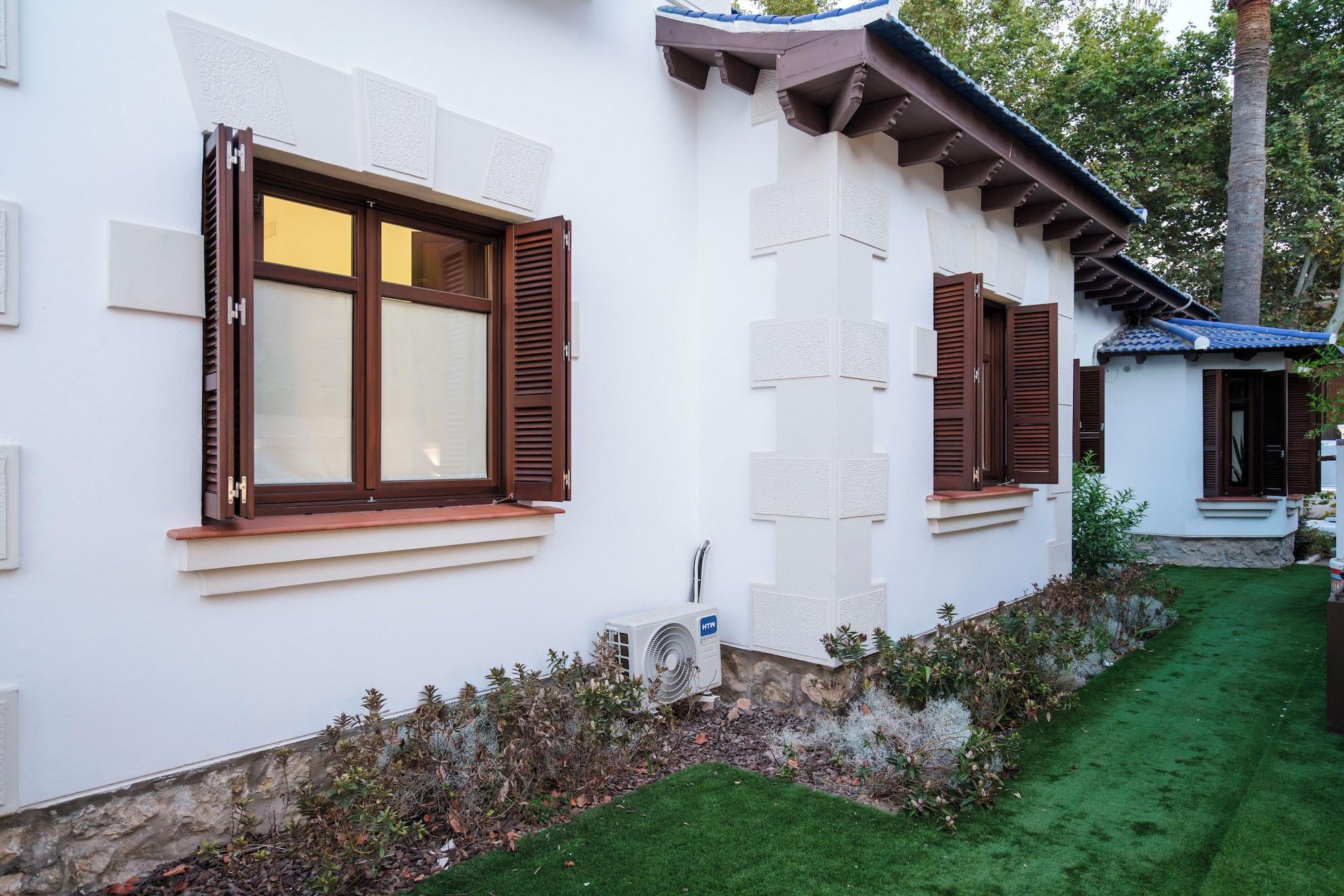 Vista Exterior La moderna suites