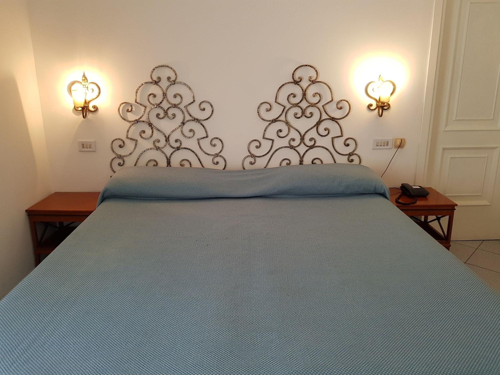 Habitación Hotel Palatium Mari
