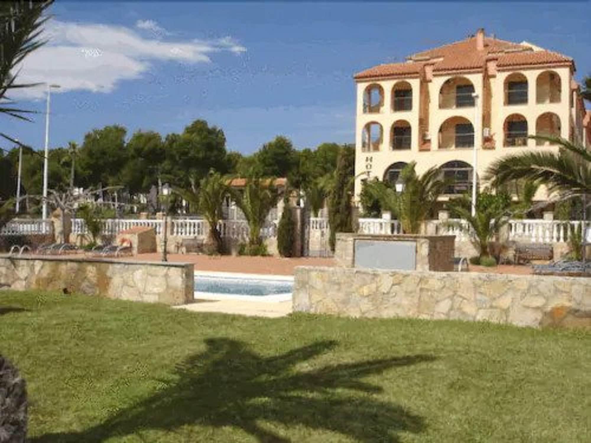 Varios Hotel Sancho III