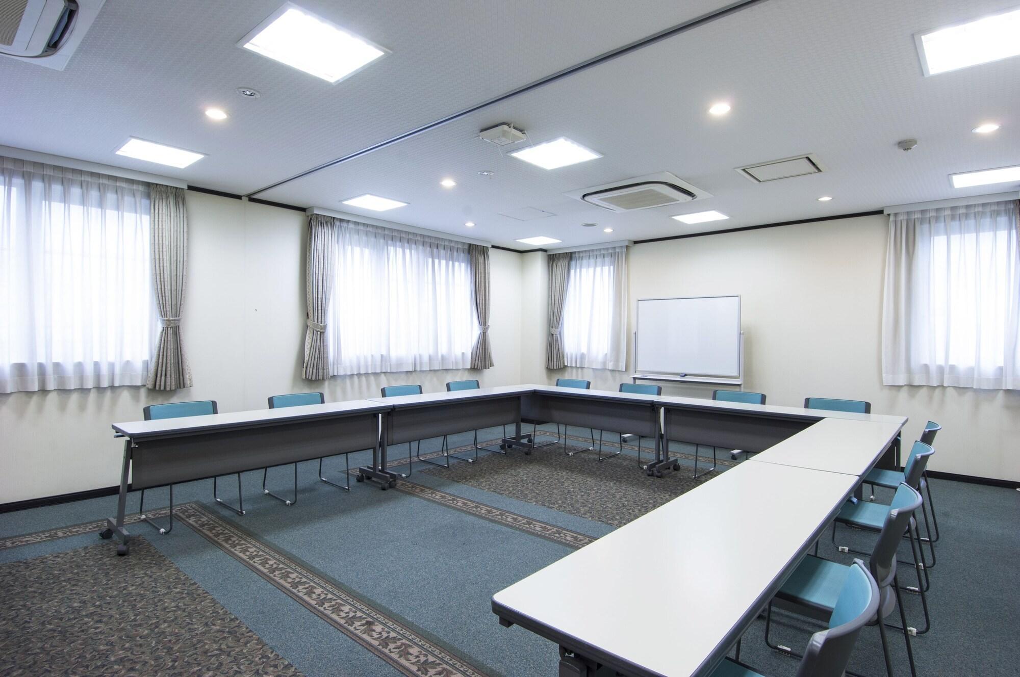 Centro de Negocios Urban Hotel Tsukuba