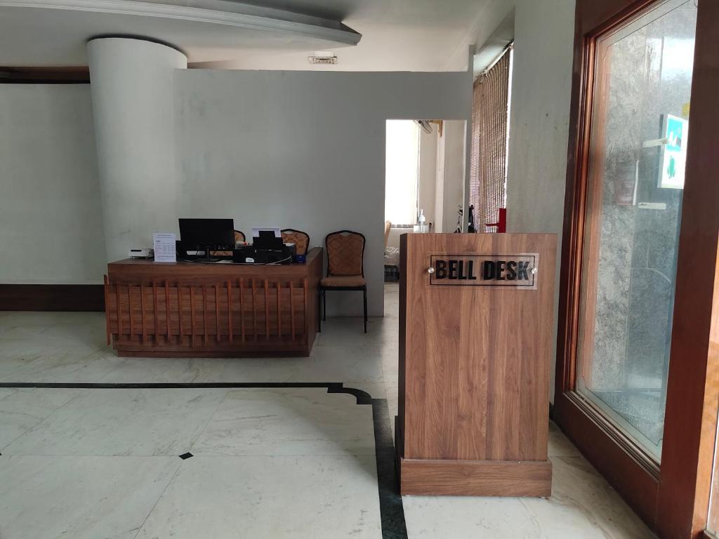 Vista Lobby Zip By Spree Hotels Surabi International