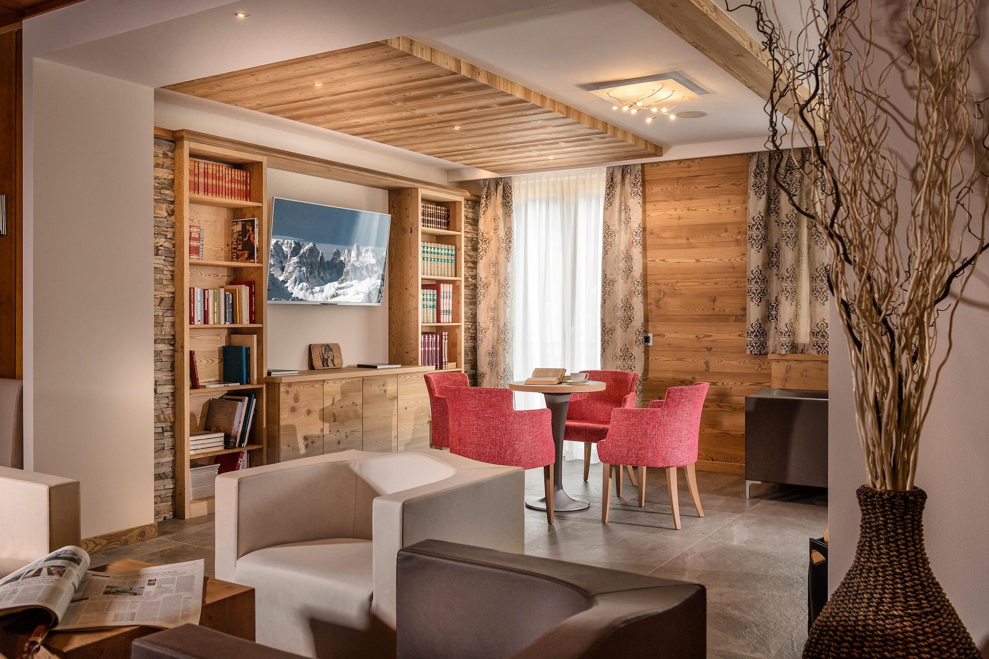 Vista Lobby Family & Wellness Hotel Serena