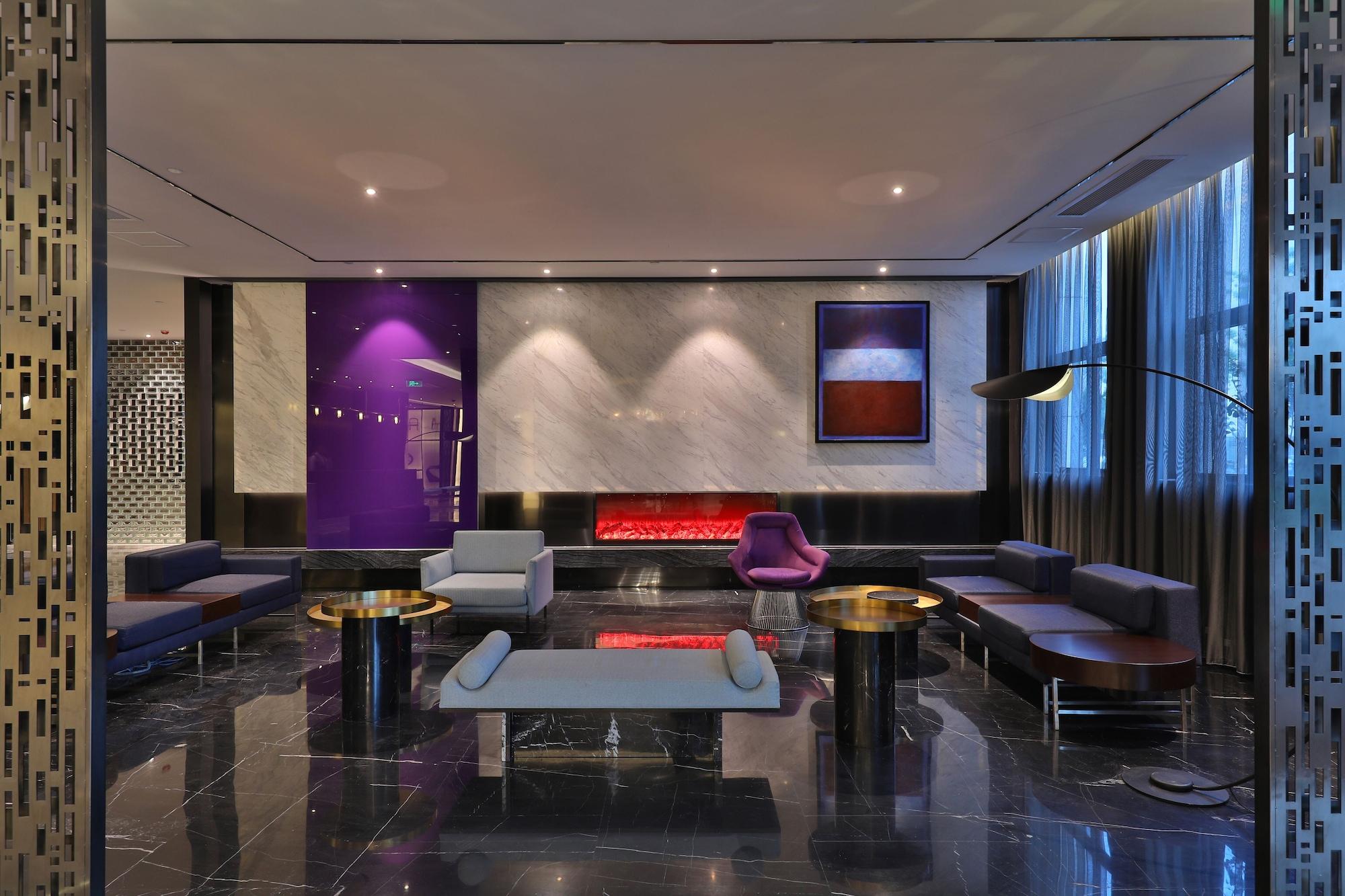 Vista Lobby Orange Hotel Select