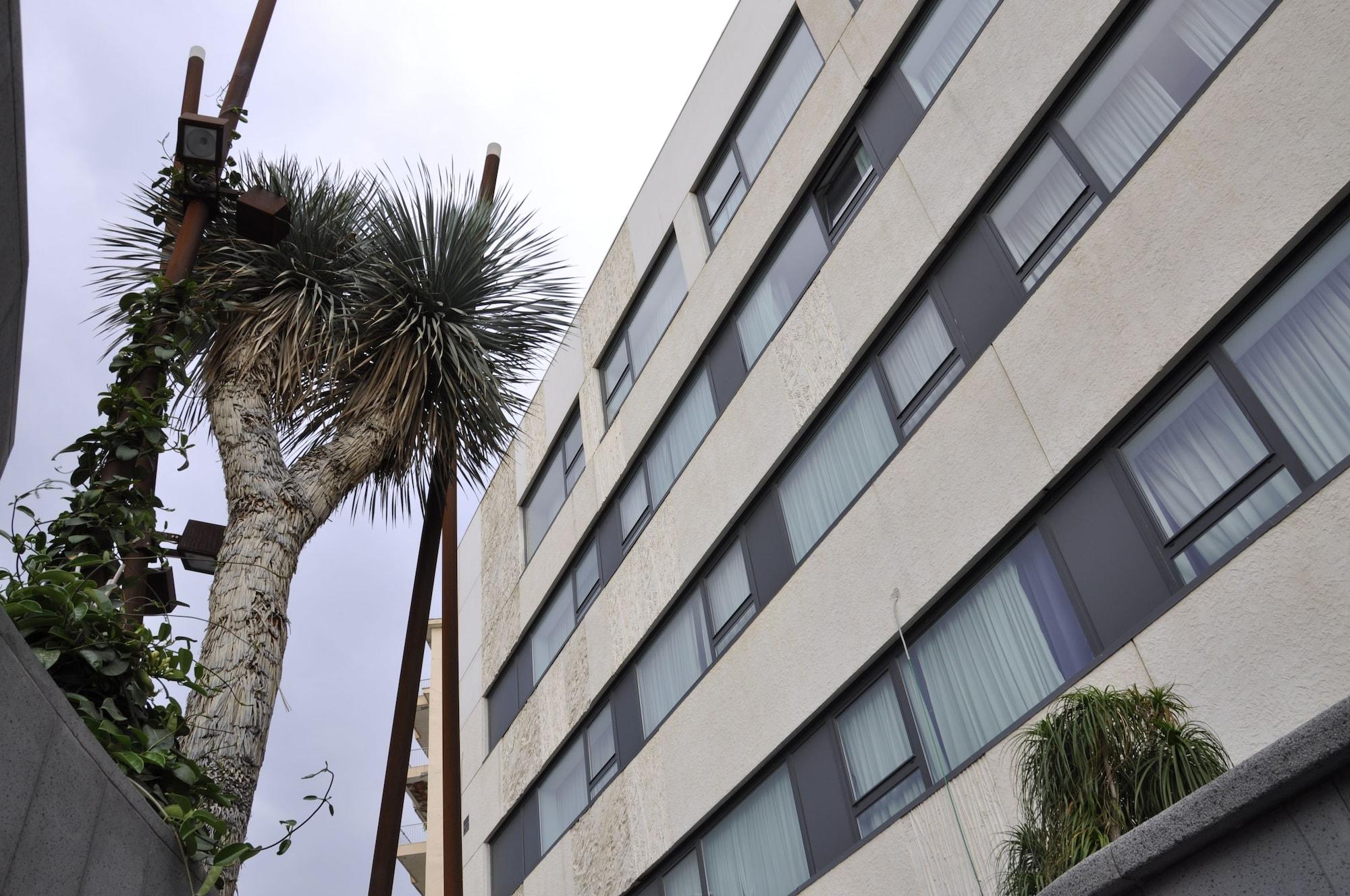 Vista Exterior Hotel Poseidon