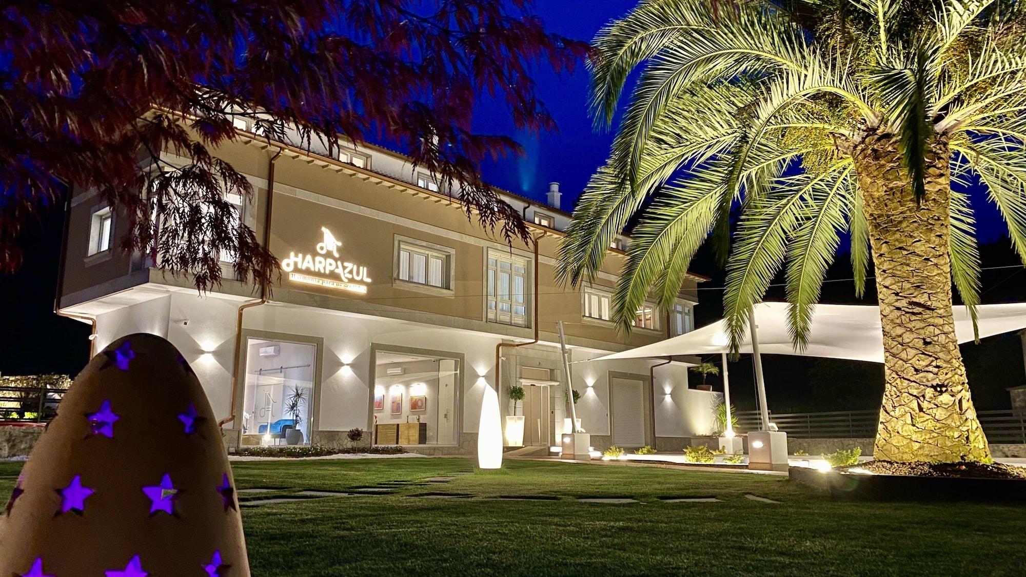 Varios Harpazul Apartments