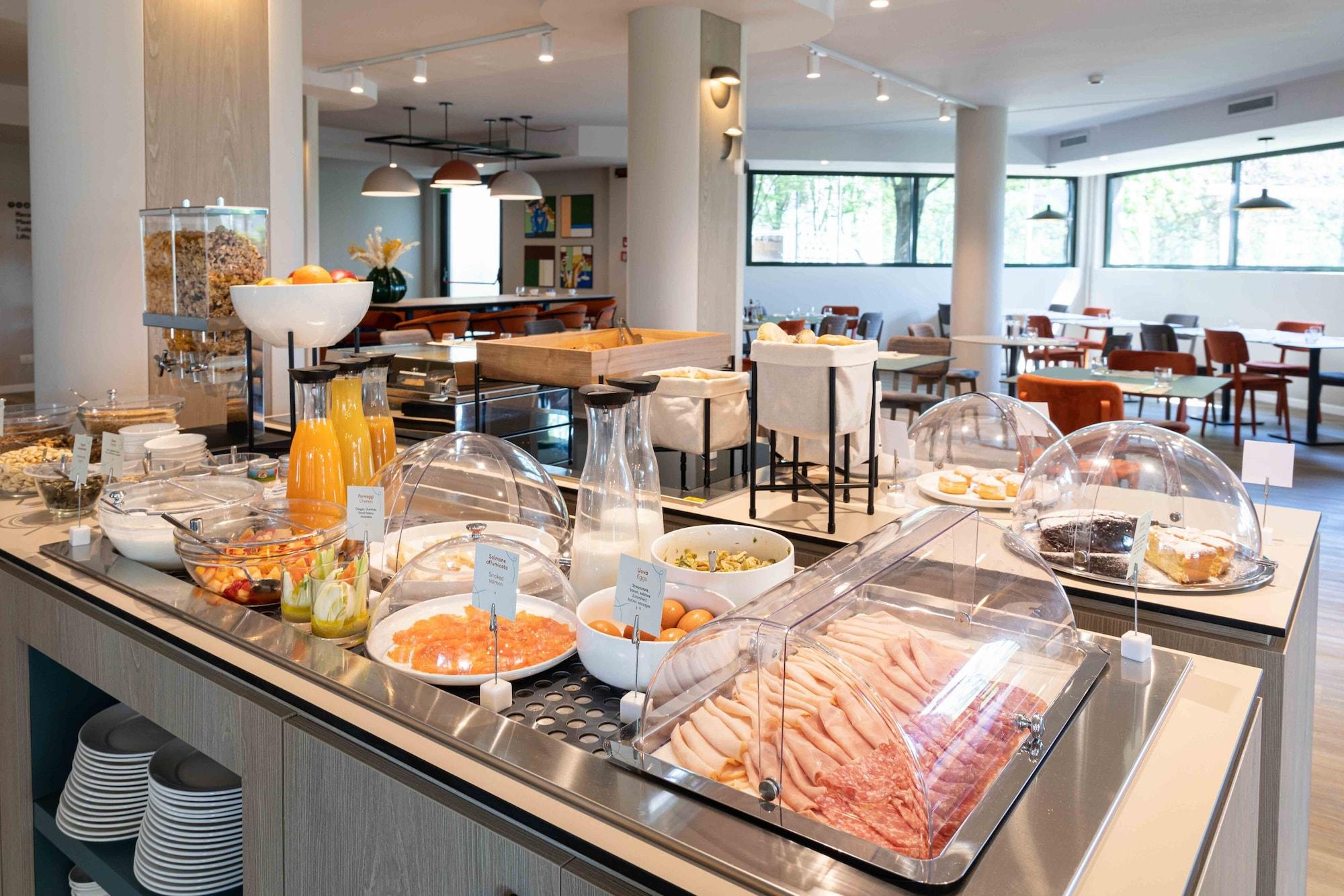 Restaurant Belstay Milano Linate
