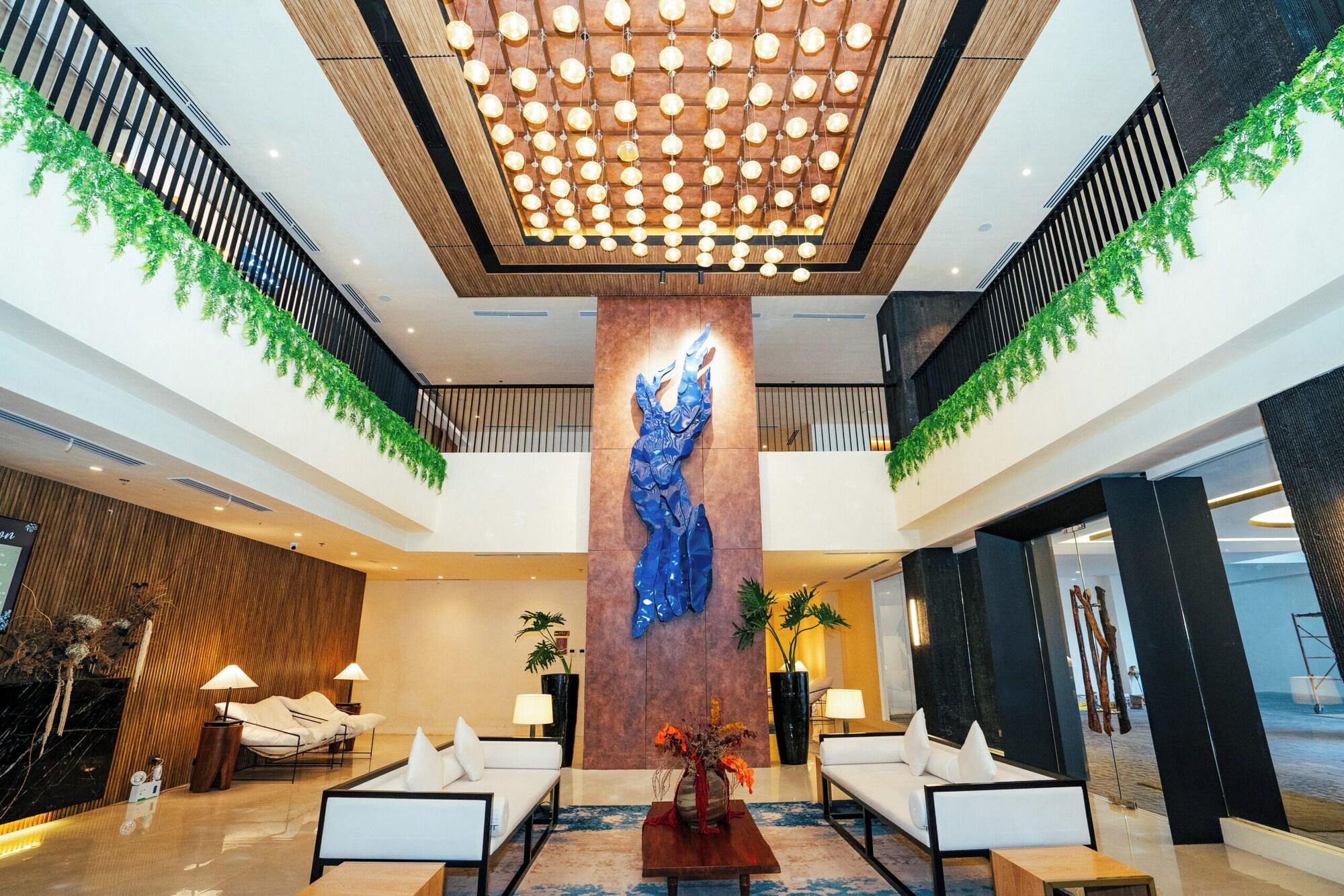 Vista Lobby Elijah Hotel Dasmarinas City Cavite