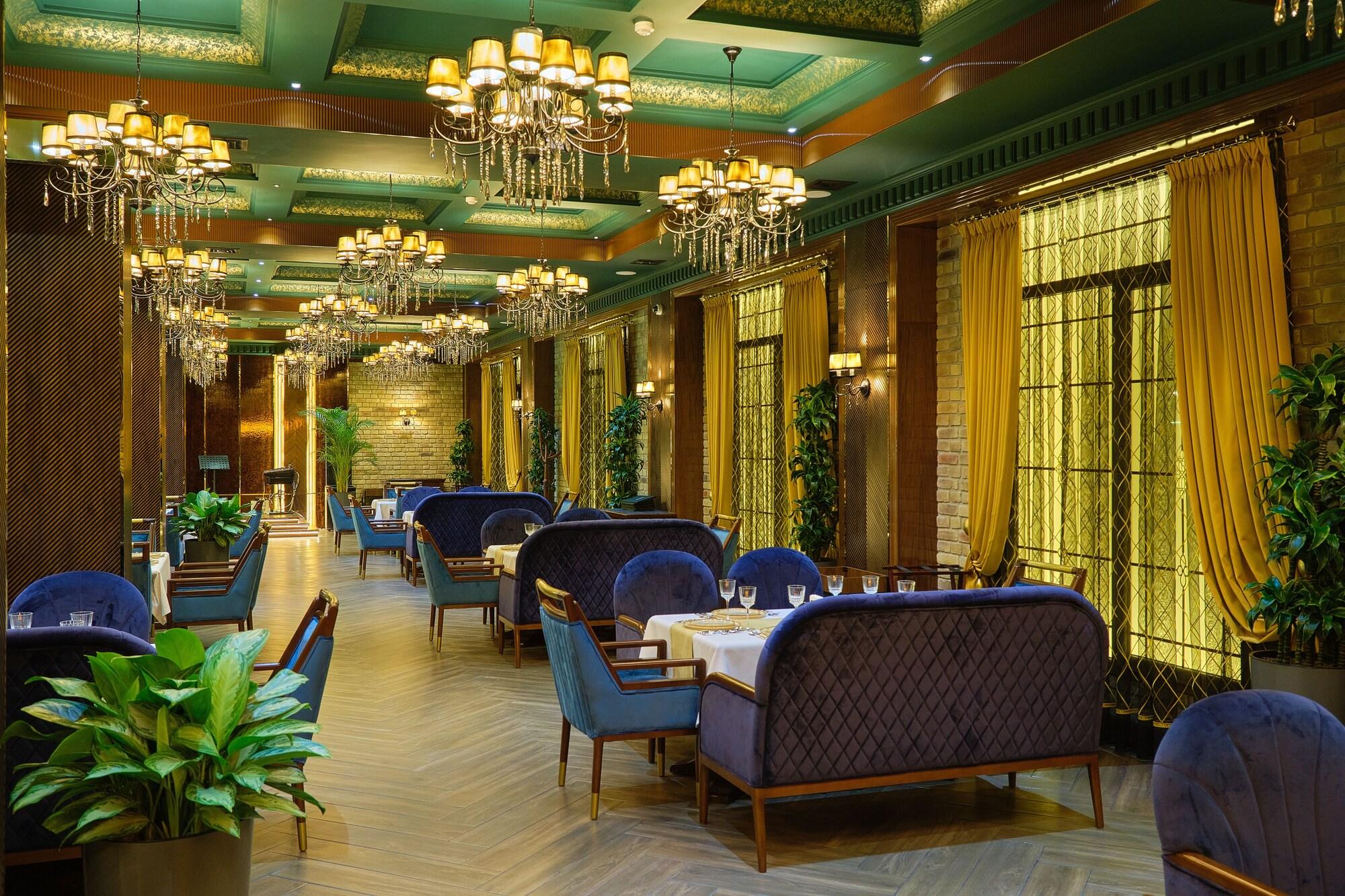 Restaurant East Star Hotel