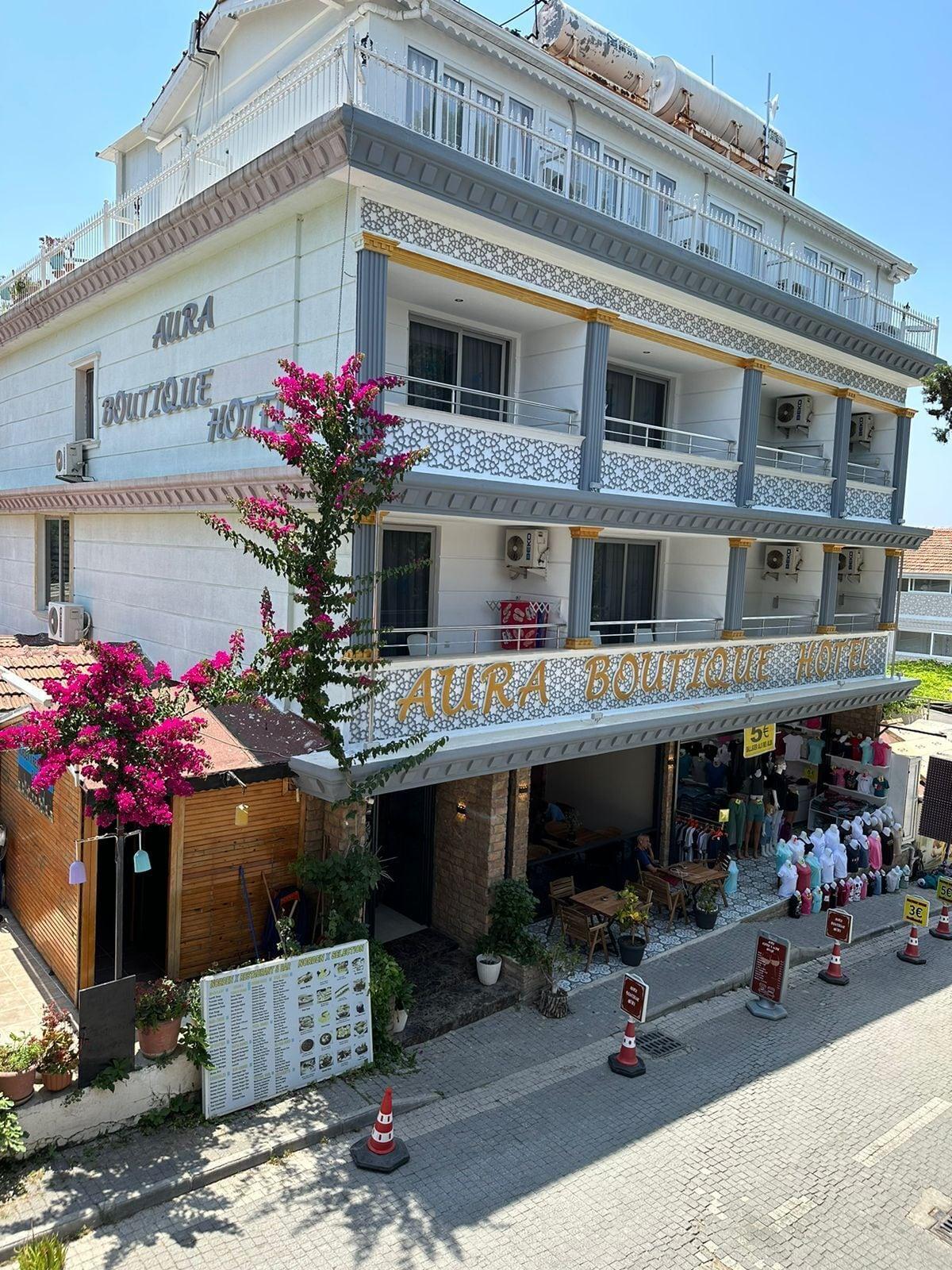 Vista Exterior Aura Boutique Hotel