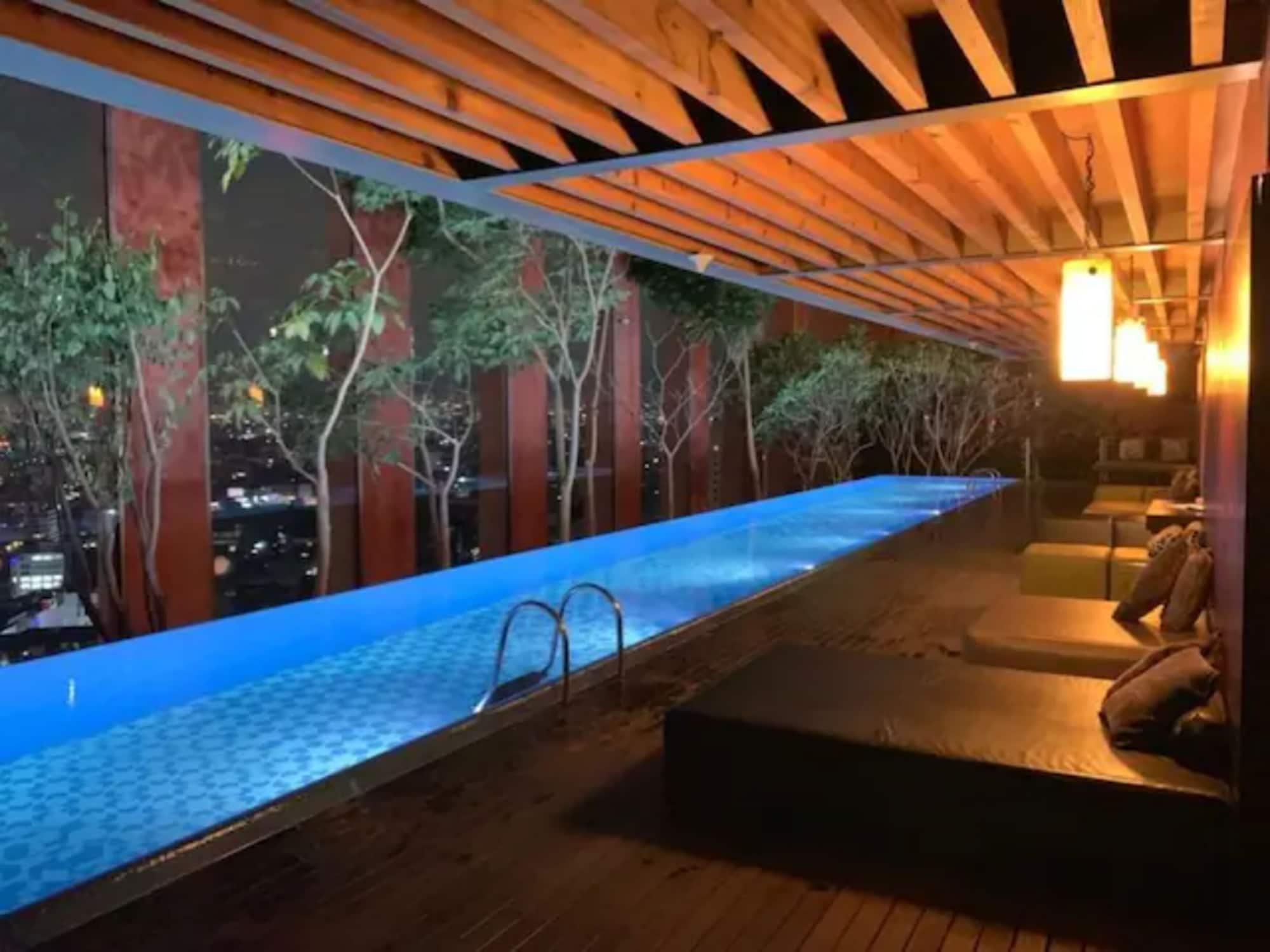 Hotel Reforma 27 by Kukun