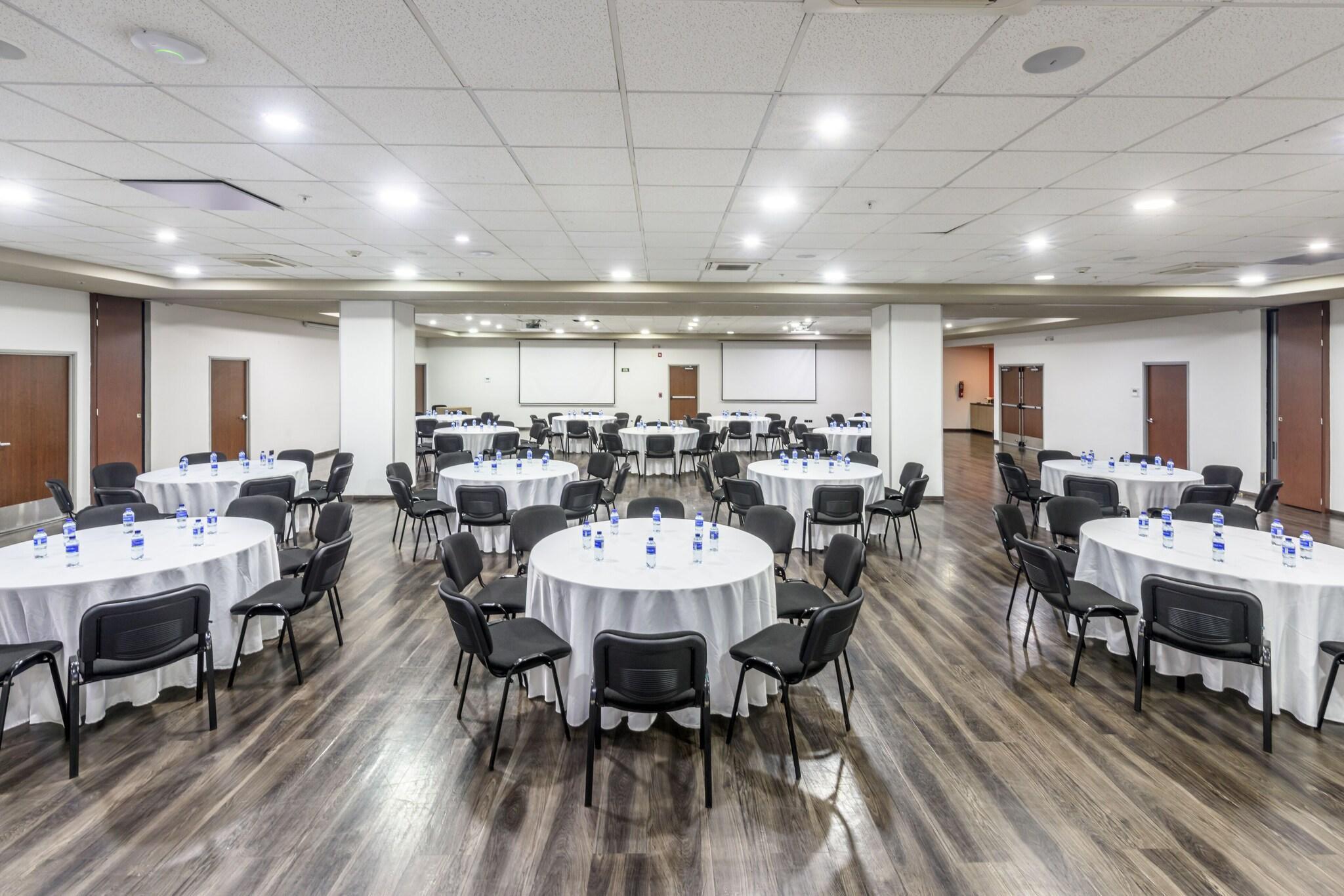 Sala de Reuniones City Express Junior by Marriott Bogota Aeropuerto