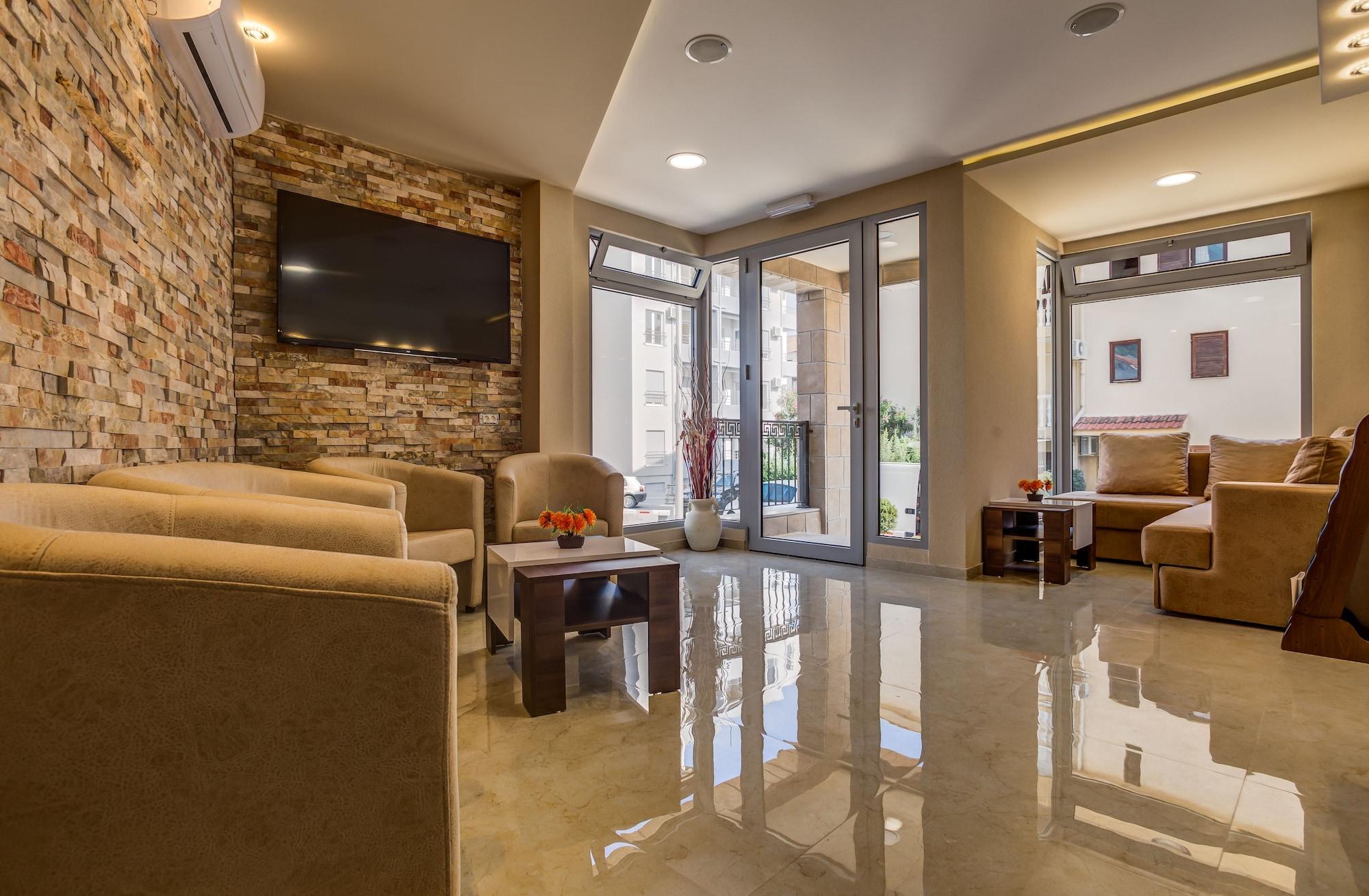 Vista Lobby Almare apartments  Budva