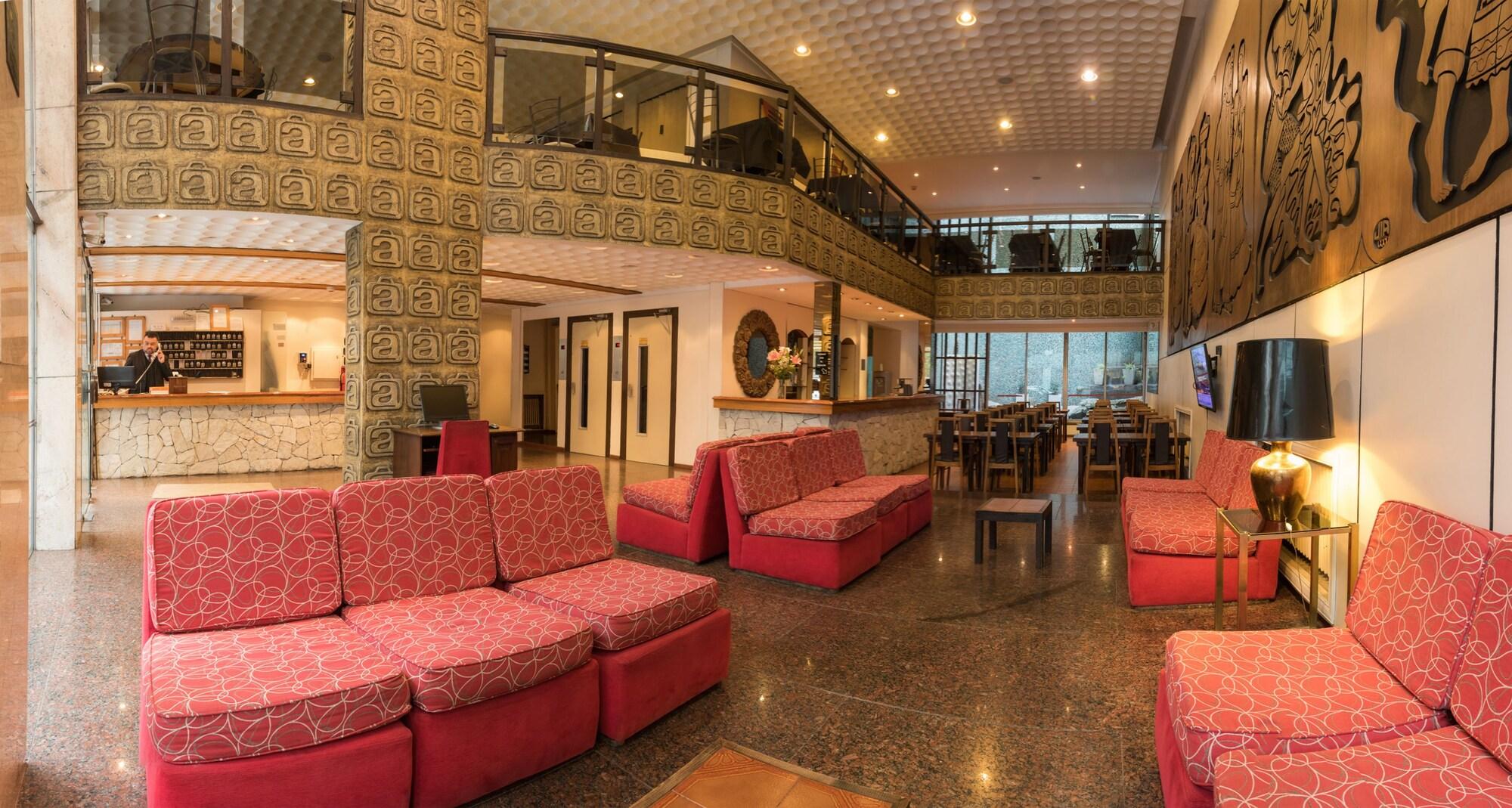 Vista Lobby America Hotel