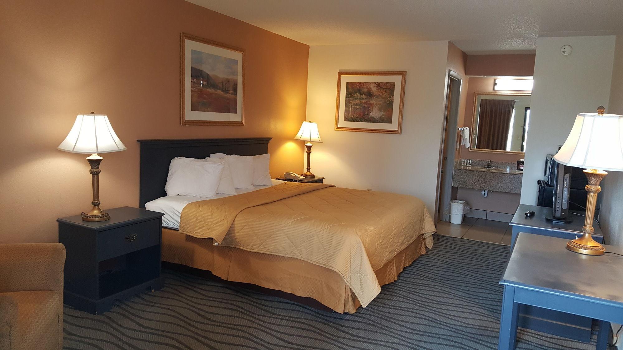 Habitación Executive Inn & Suites