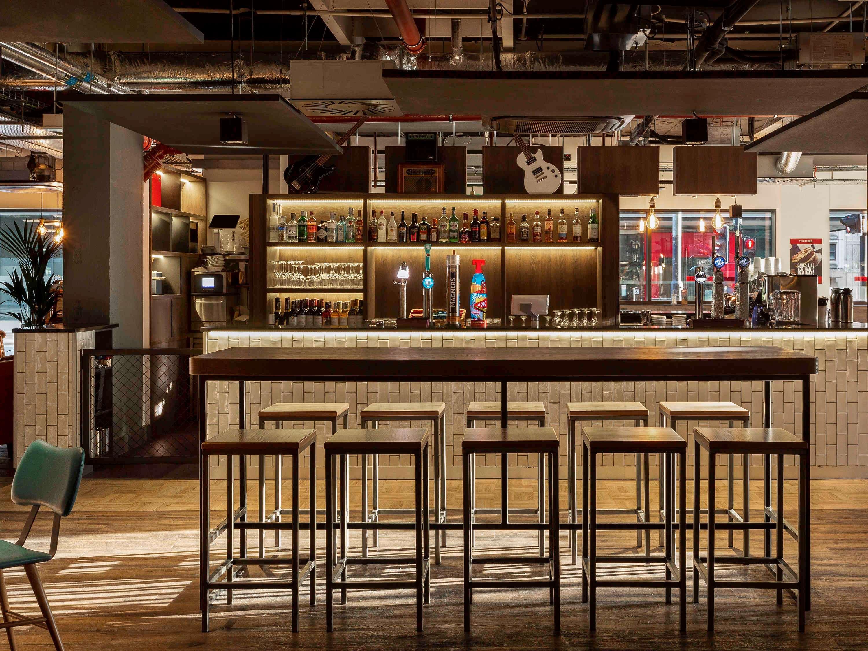 Bar/Salón Ibis Styles Glasgow Central