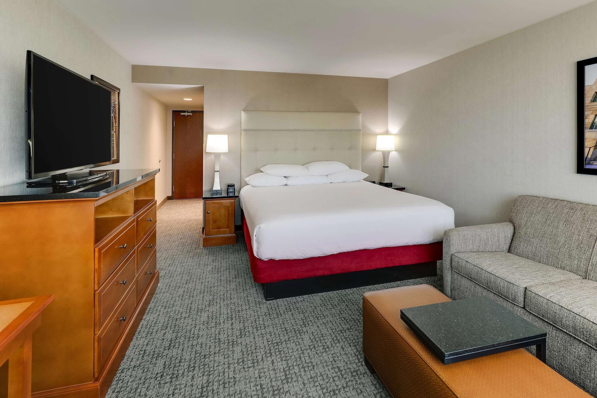 Habitación Drury Inn & Suites Phoenix Airport